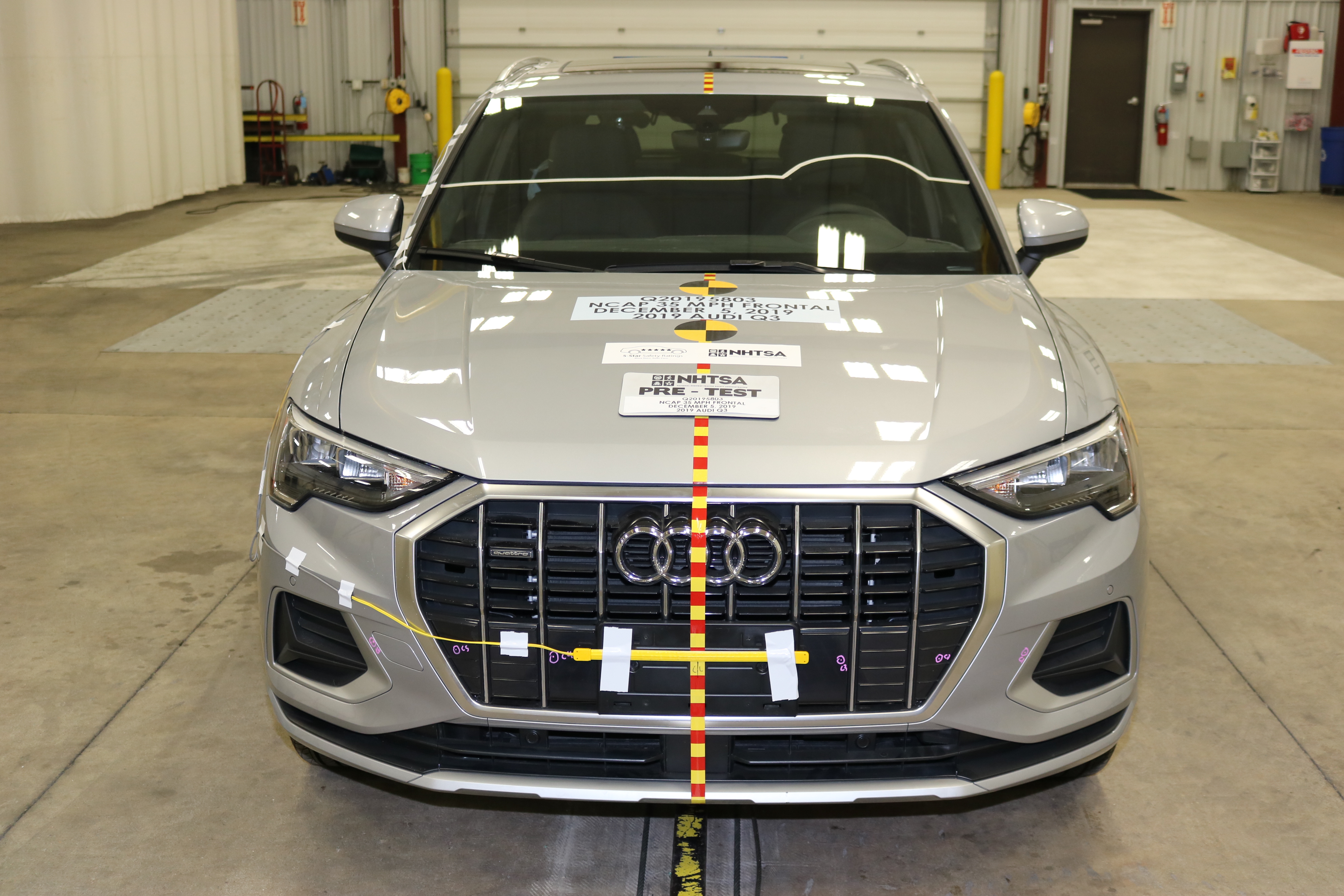 2019 AUDI Q3 crash image 8