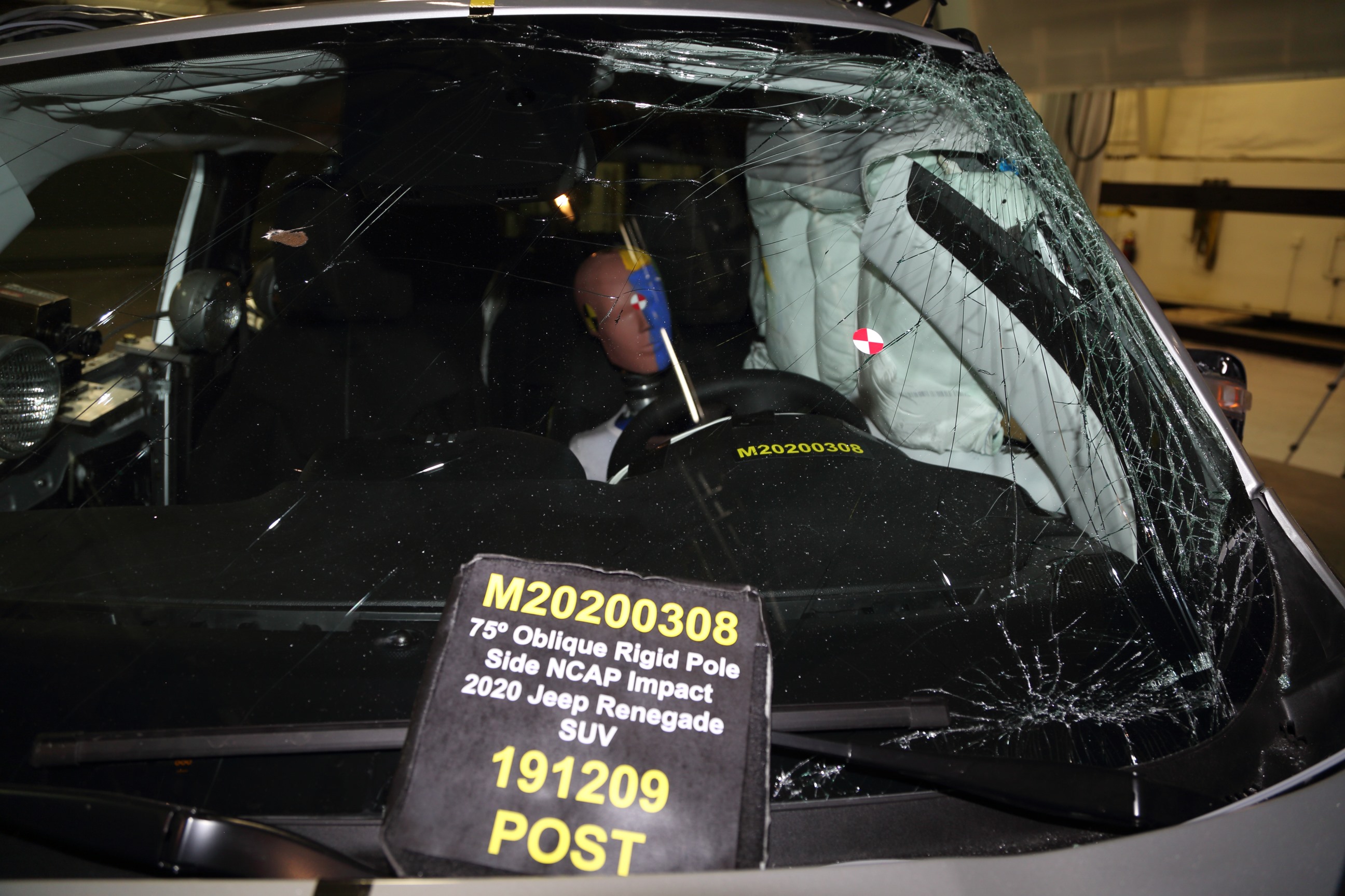 2020 JEEP RENEGADE crash image 22