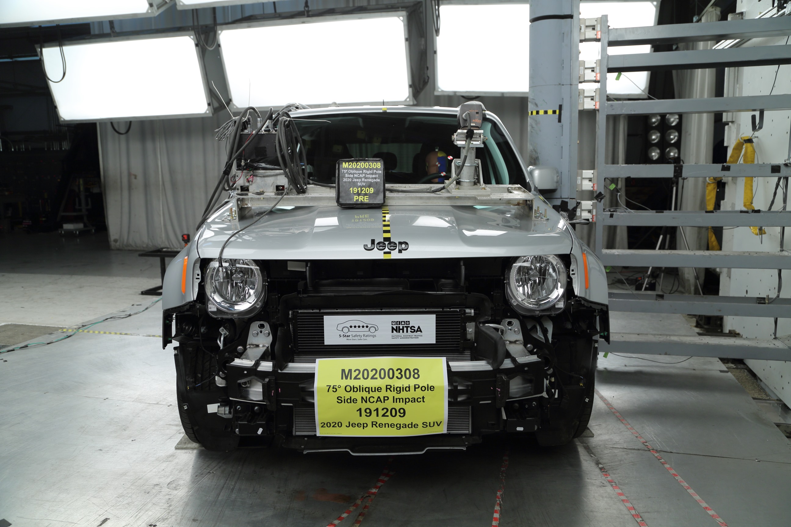 2020 JEEP RENEGADE crash image 3