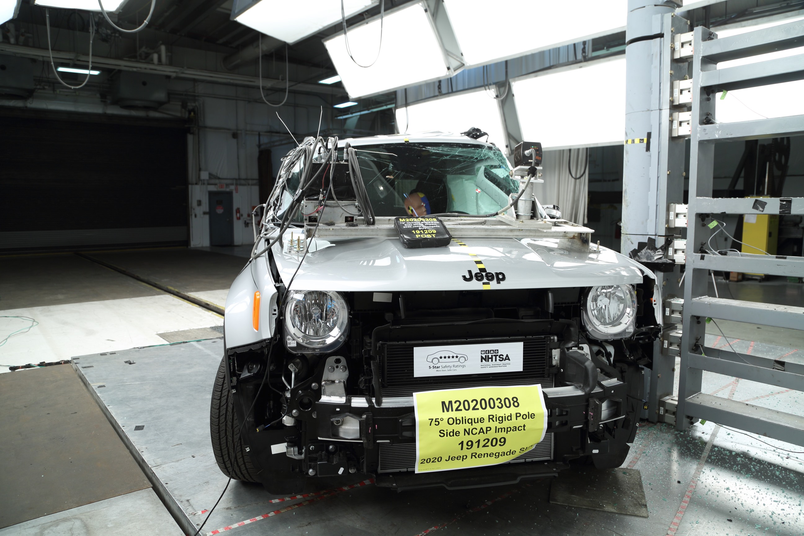 2020 JEEP RENEGADE crash image 4