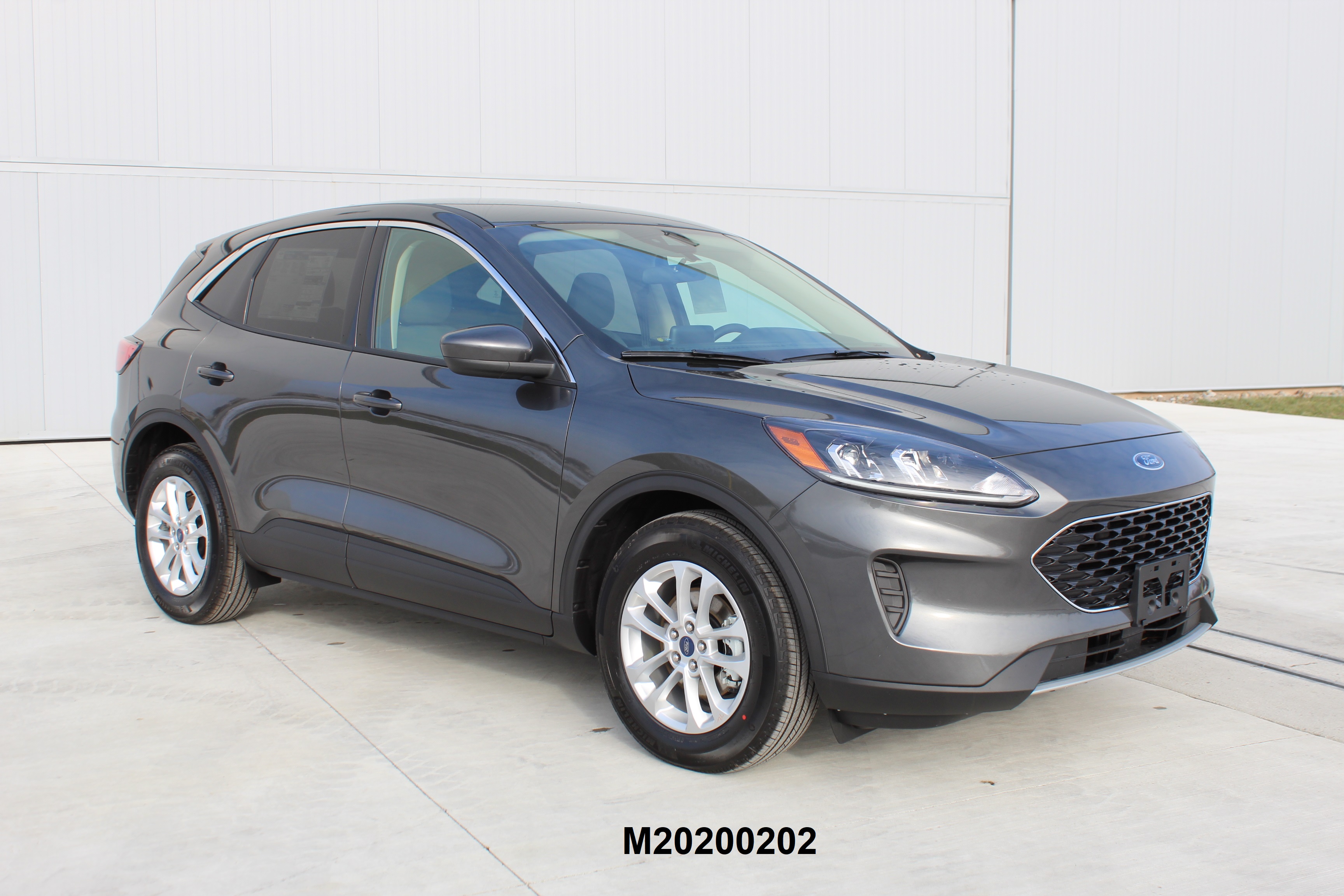 2020 FORD ESCAPE crash image