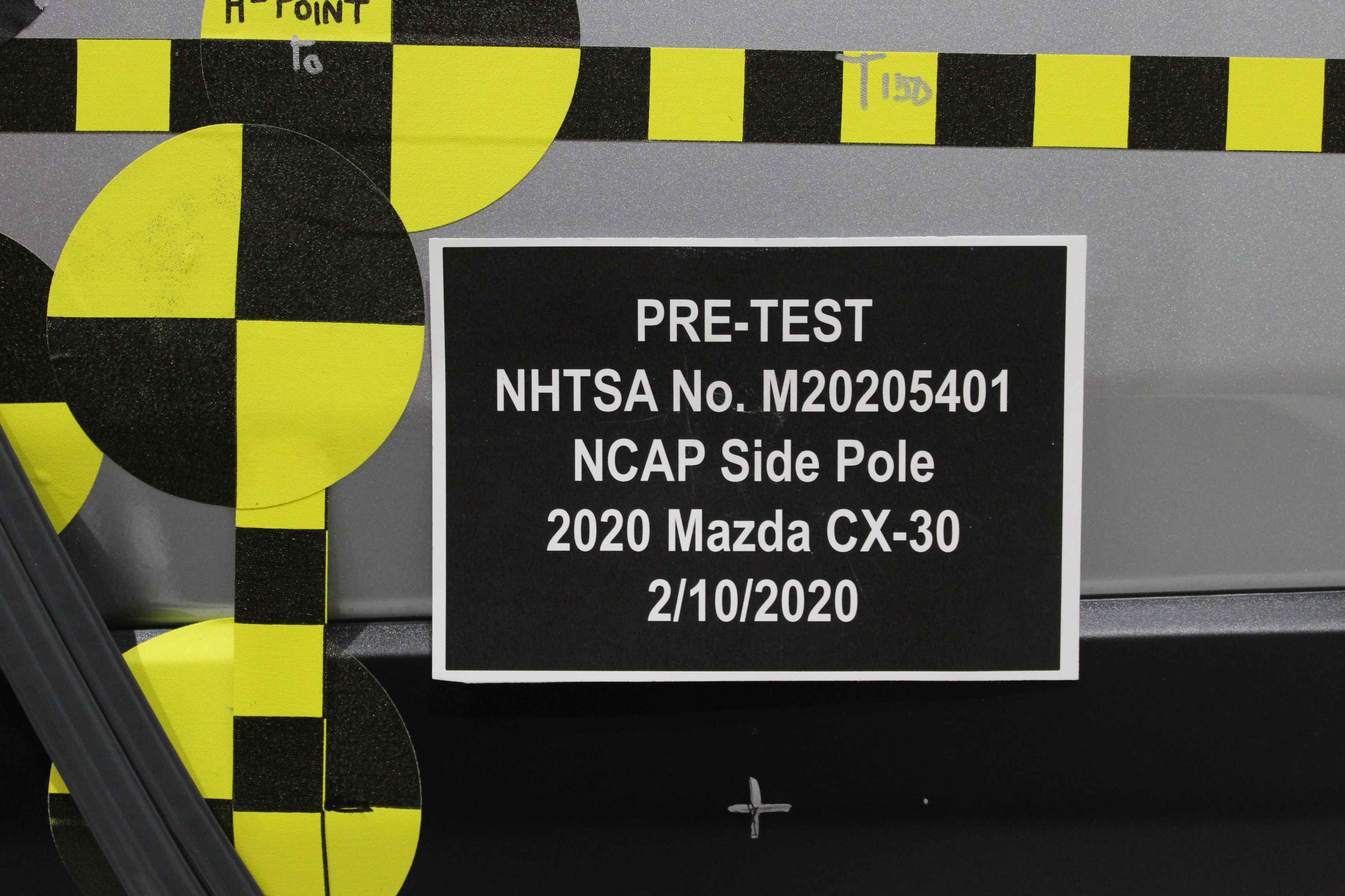 2020 MAZDA CX-30 crash image 19