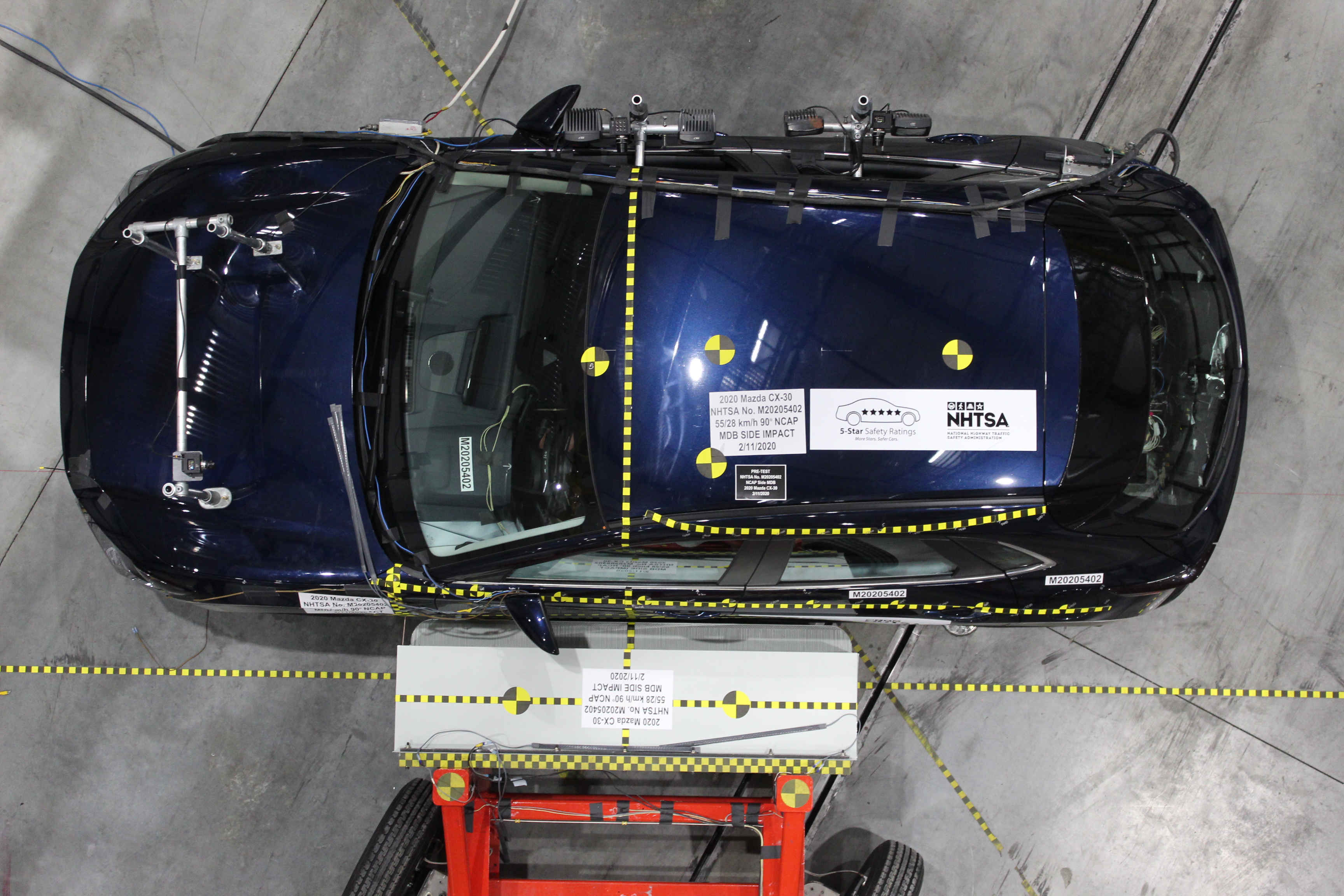 2020 MAZDA CX-30 crash image 15