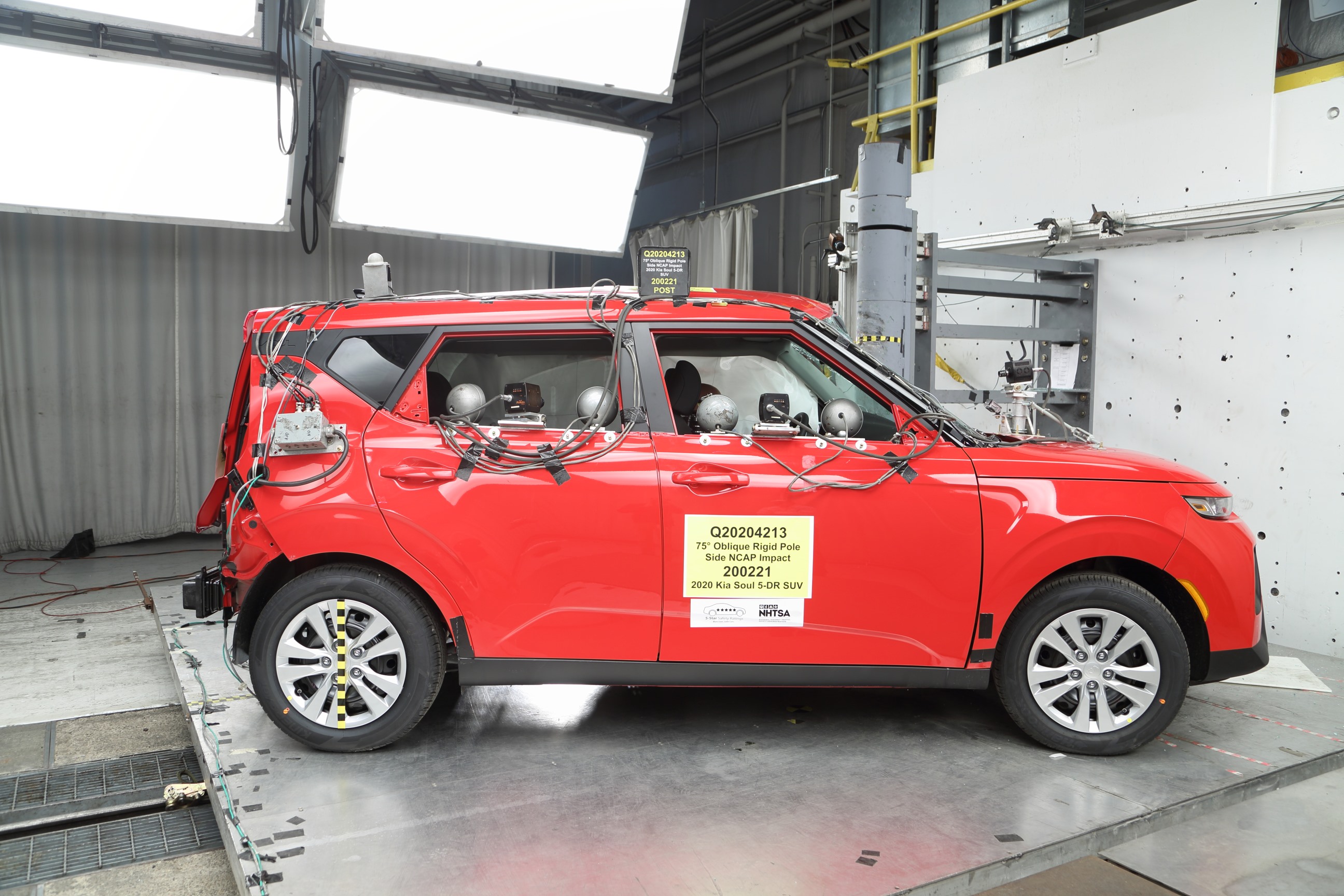 2020 KIA SOUL crash image 14