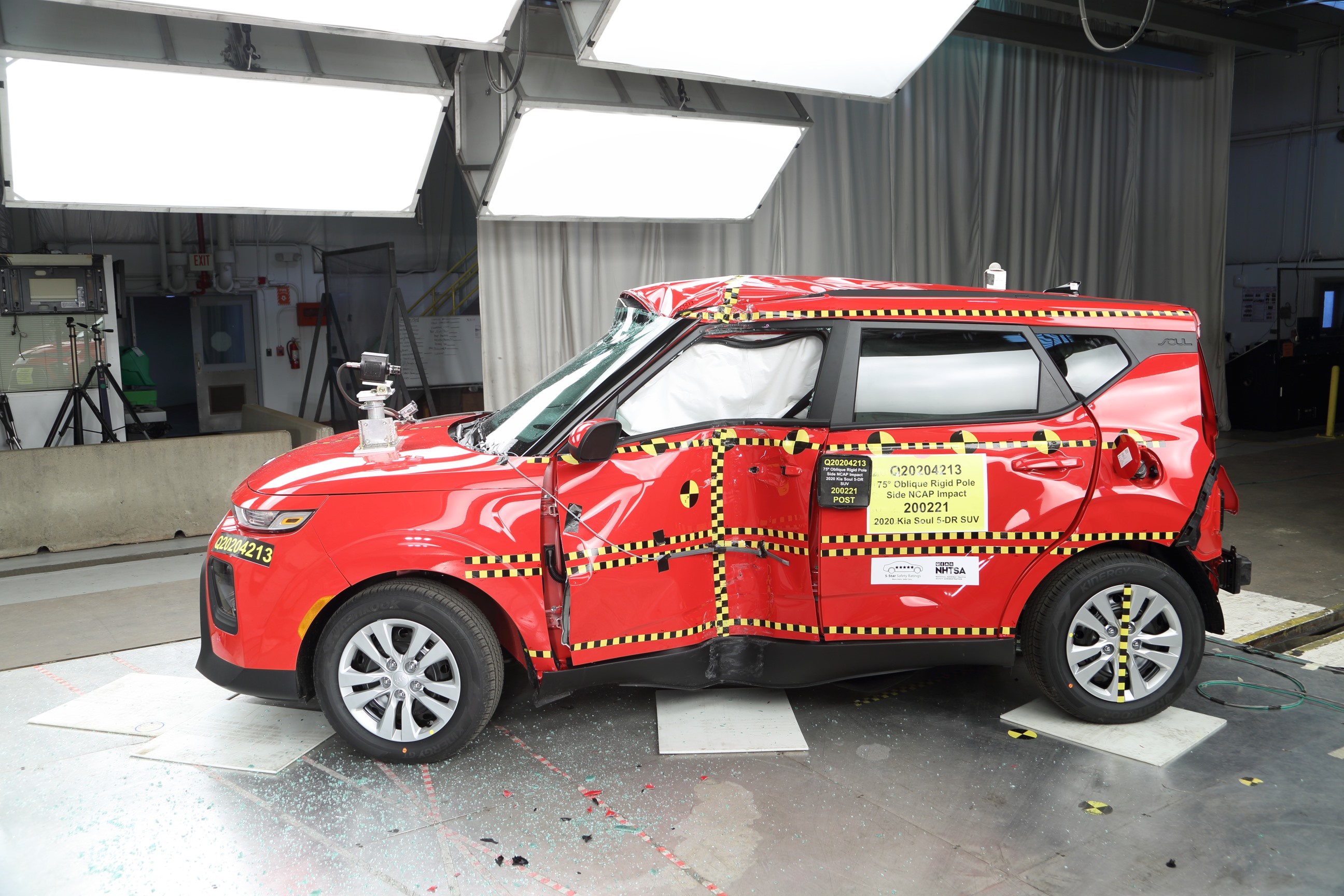 2020 KIA SOUL crash image 8
