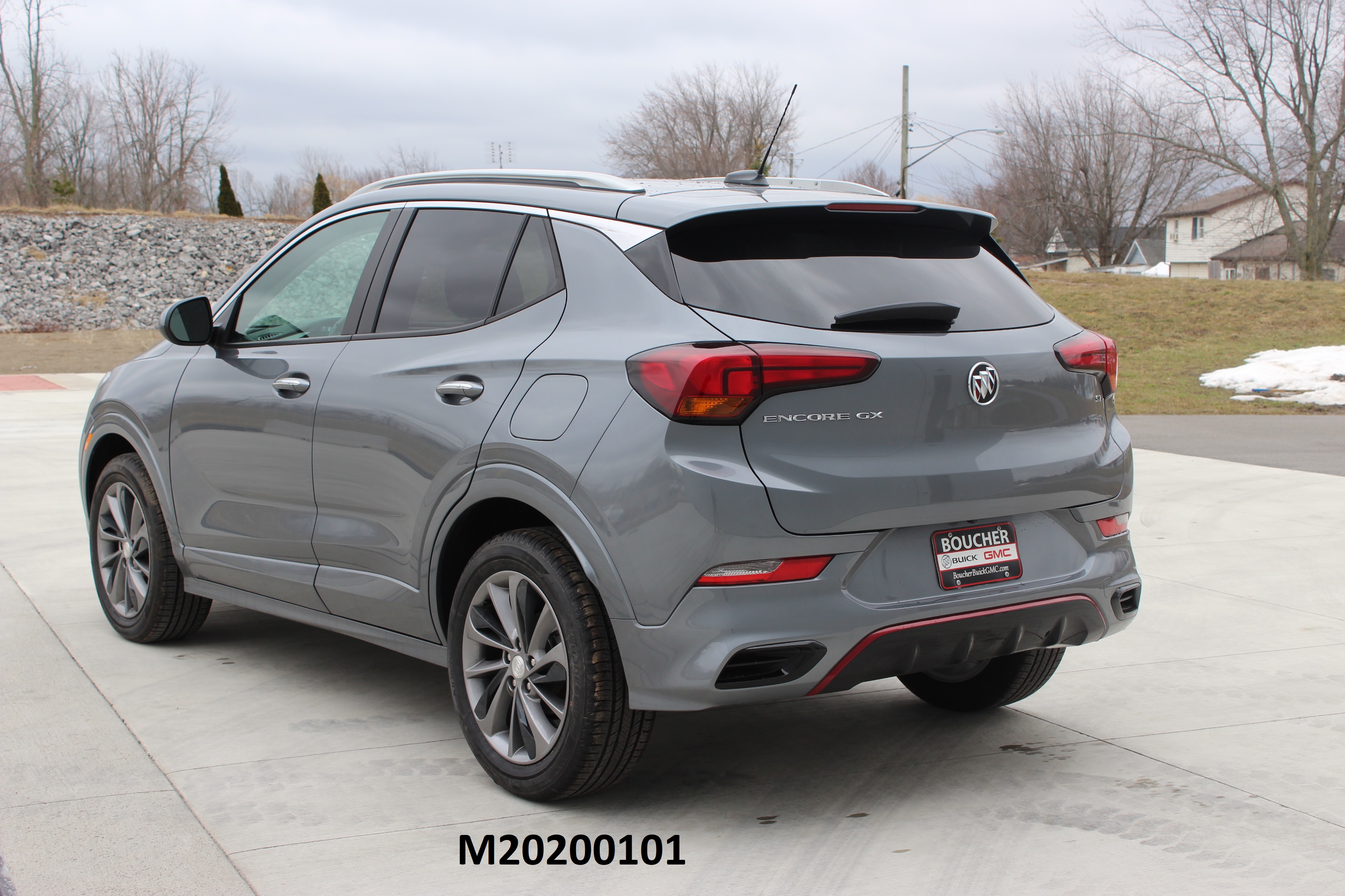 2020 BUICK ENCORE GX crash image 2