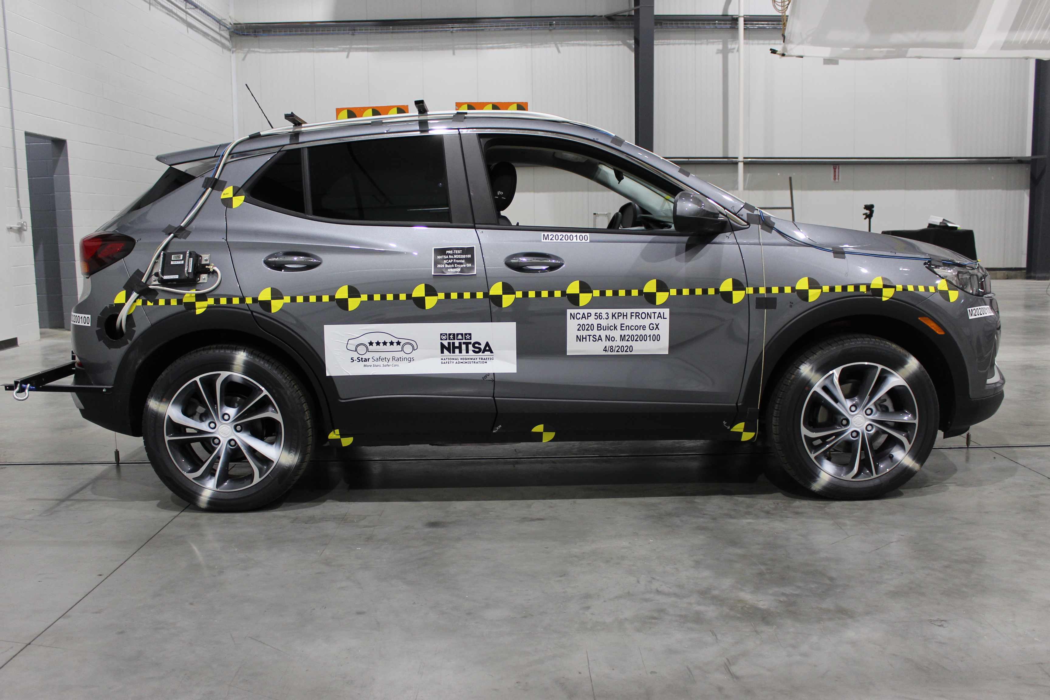 2020 BUICK ENCORE GX crash image 12