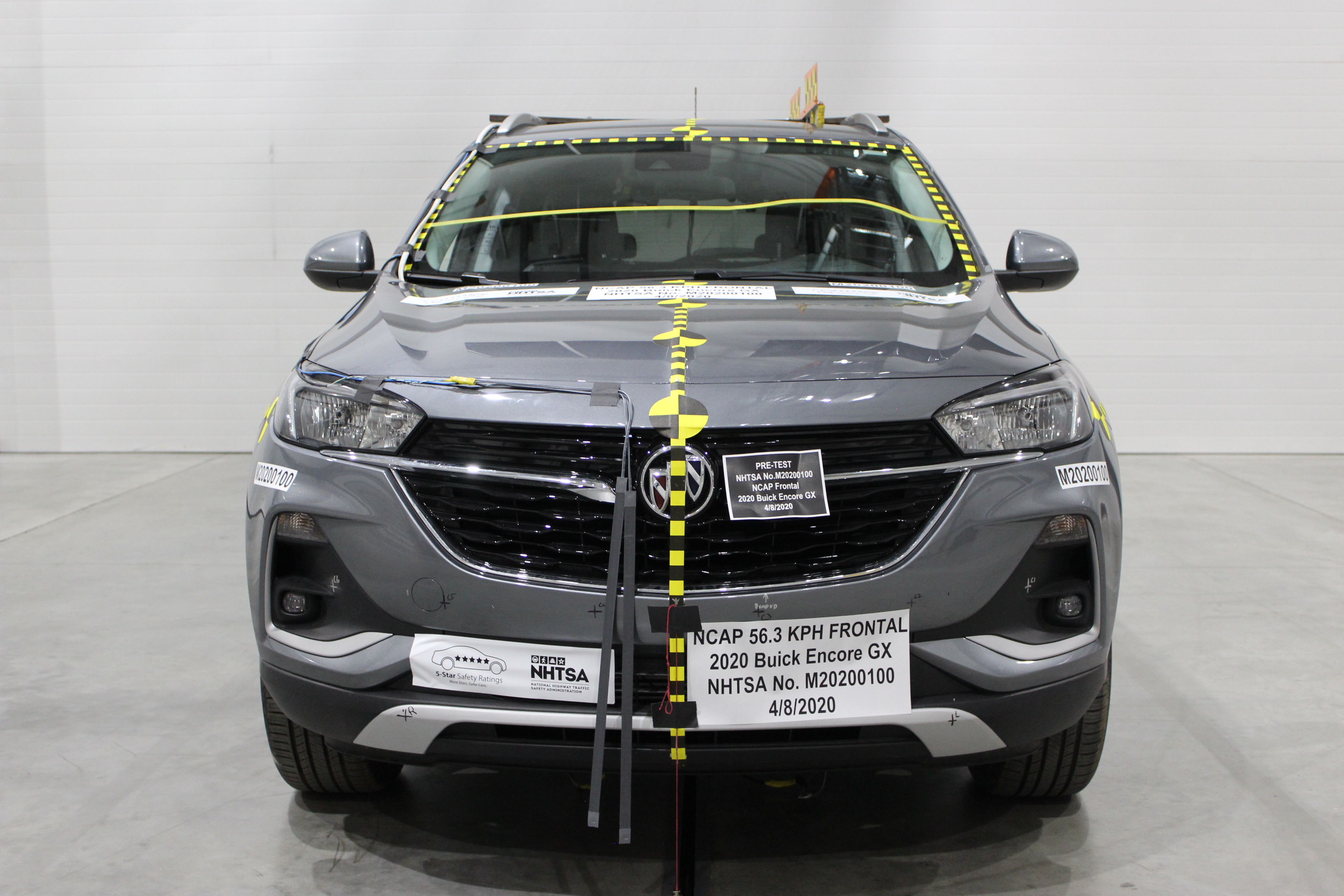 2020 BUICK ENCORE GX crash image 8