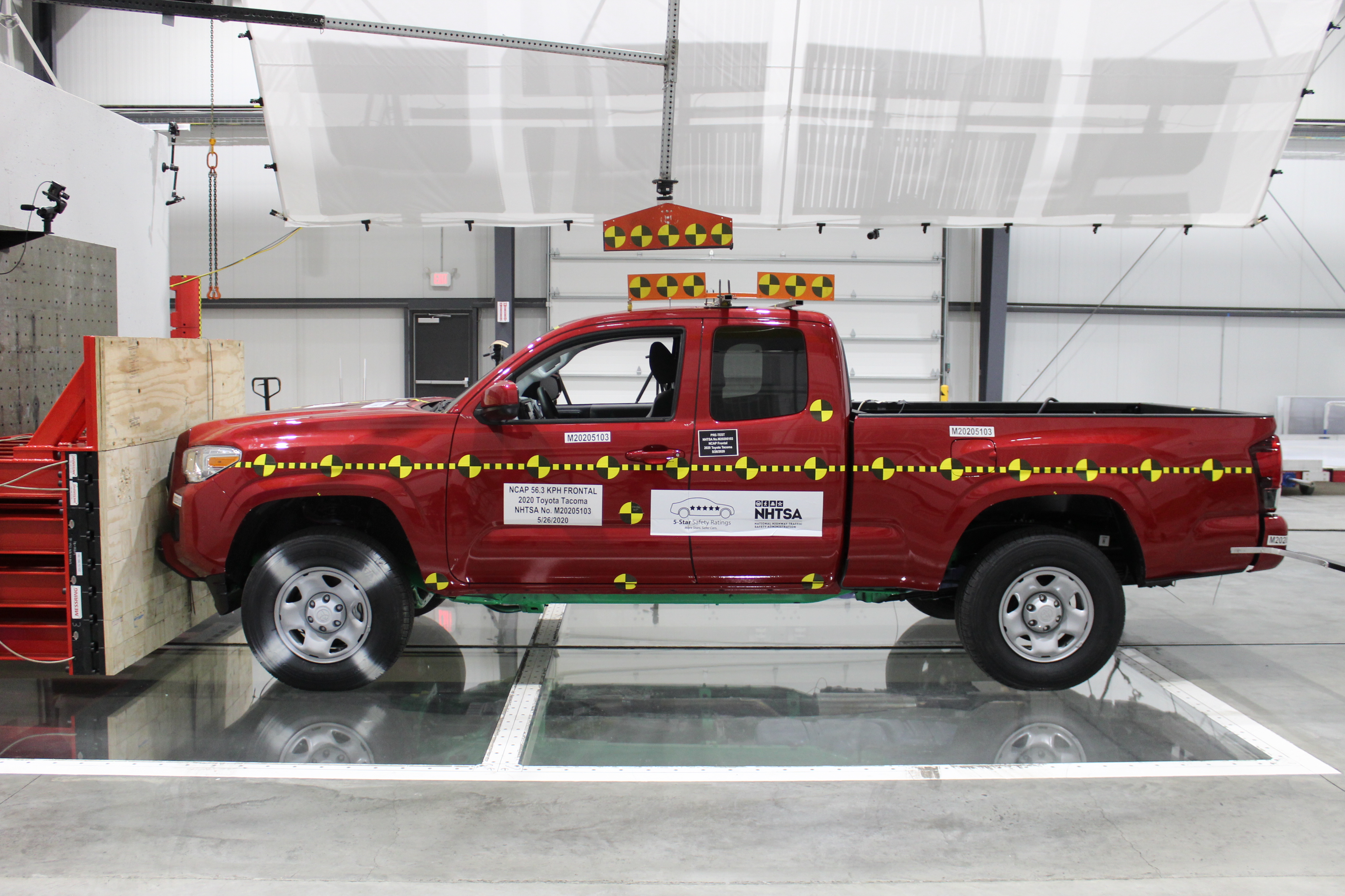 2020 TOYOTA TACOMA crash image 10