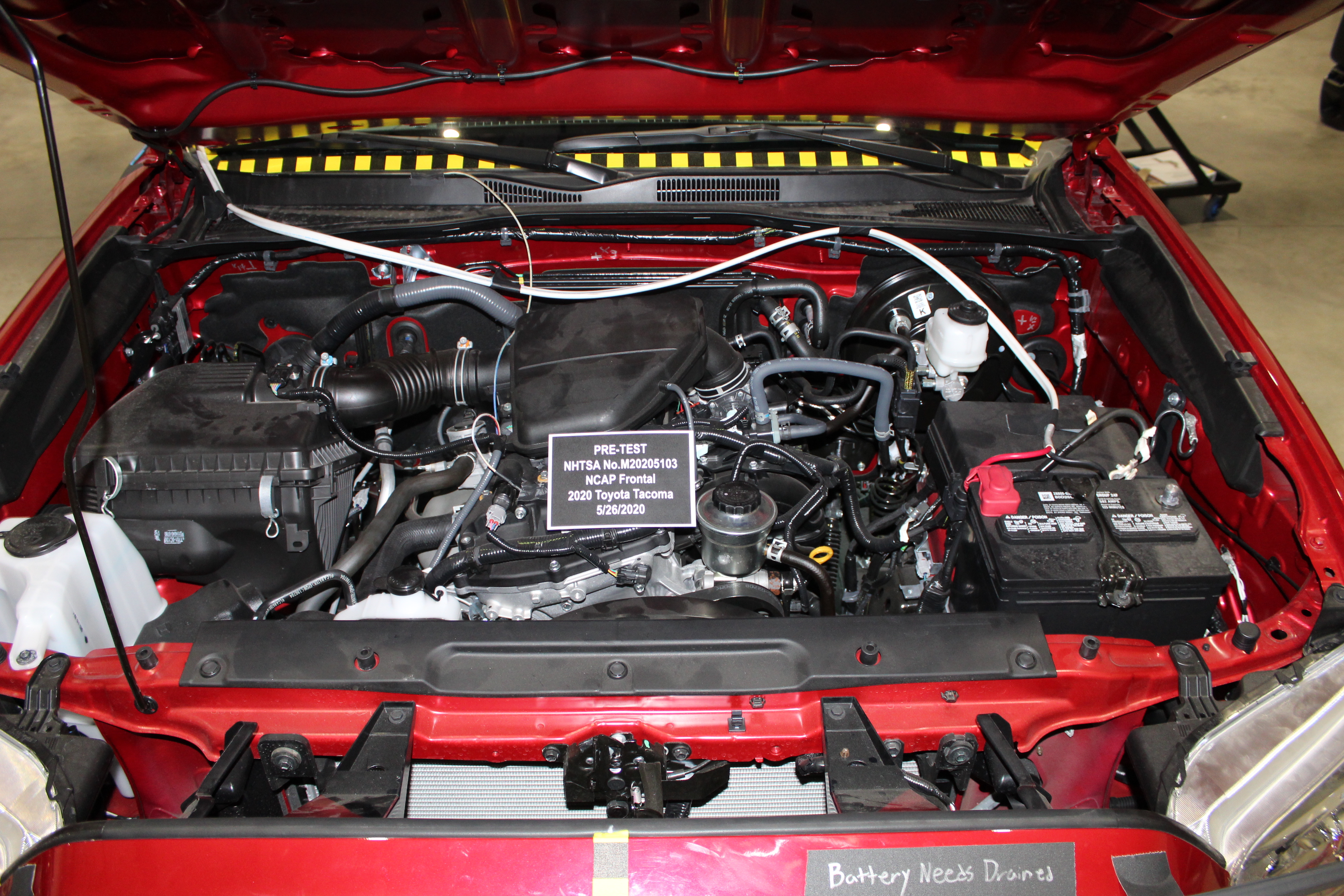 2020 TOYOTA TACOMA crash image 20