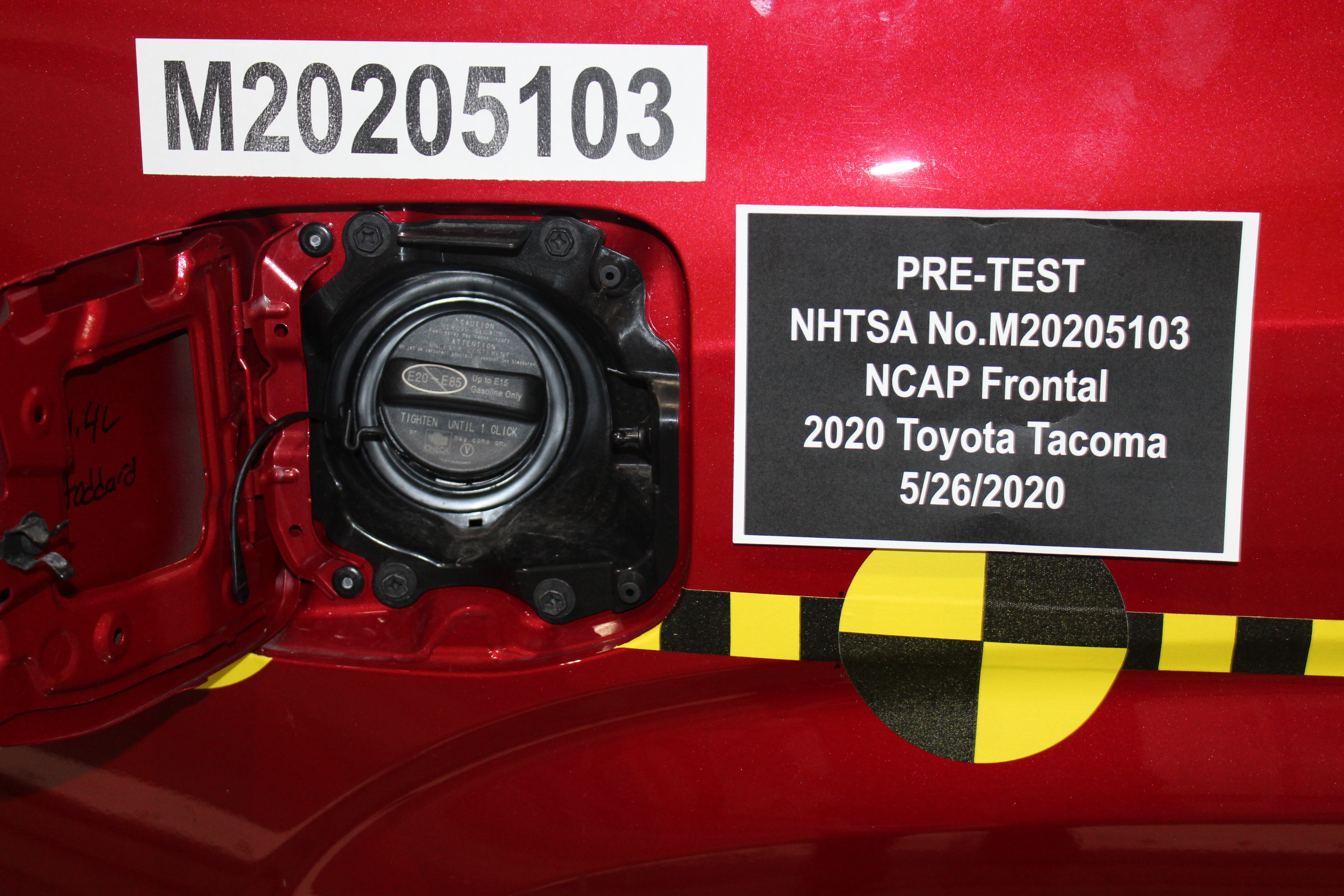 2020 TOYOTA TACOMA crash image 22