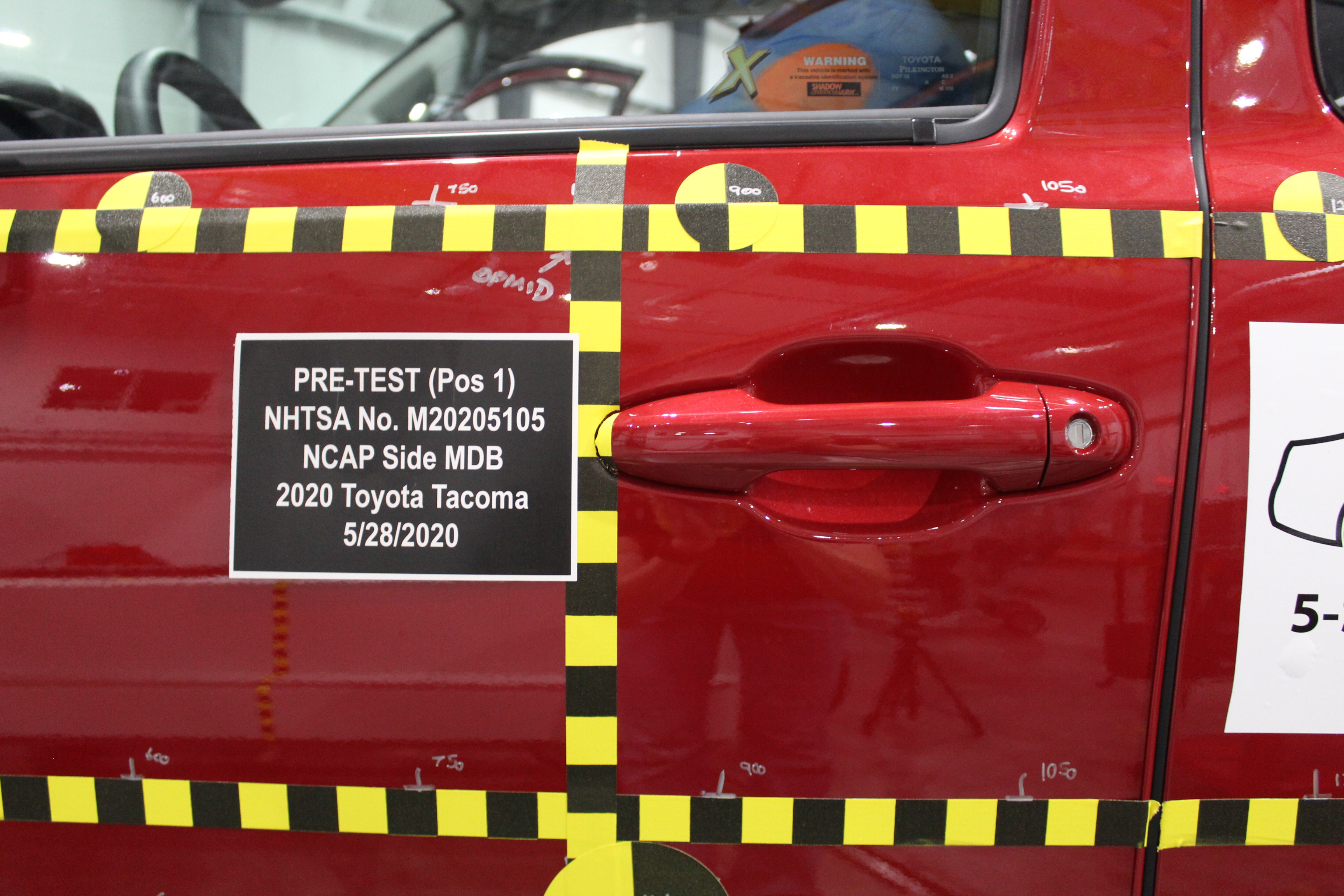 0 NHTSA DEFORMABLE IMPACTOR crash image 21