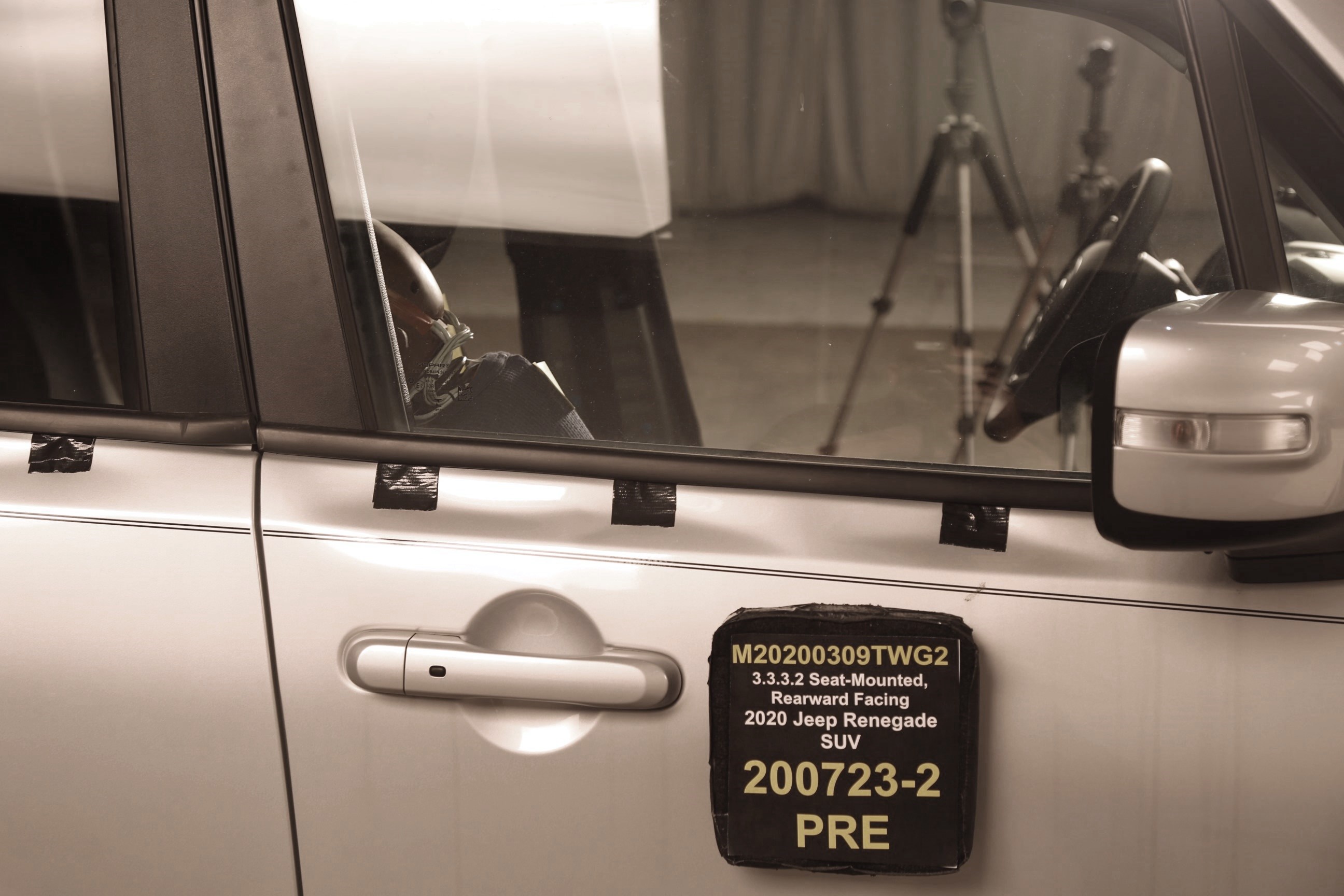 2020 JEEP RENEGADE crash image 23