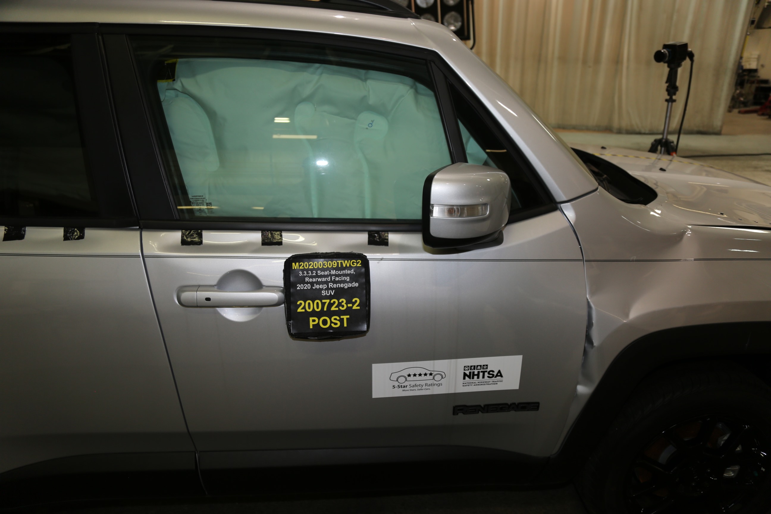 2020 JEEP RENEGADE crash image 24