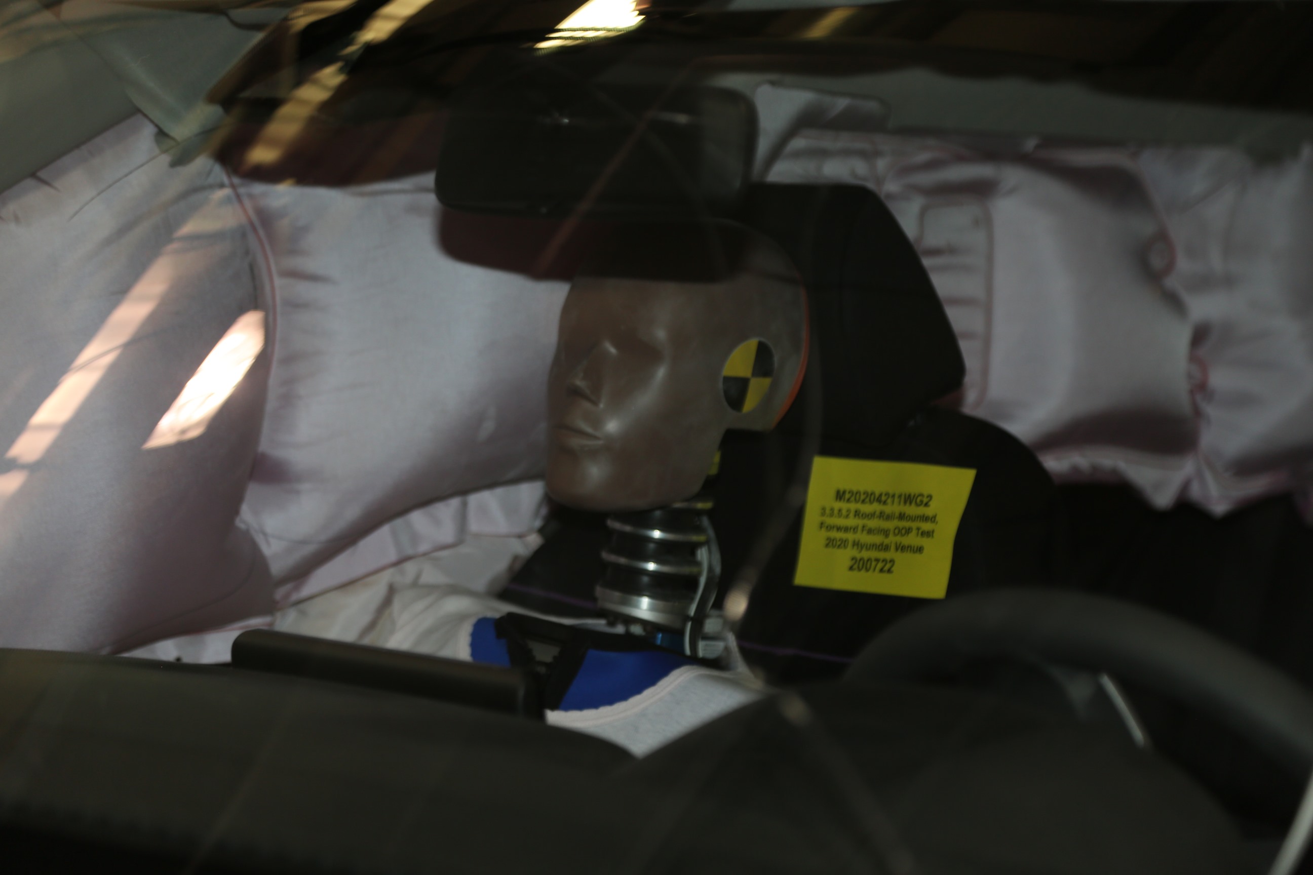2020 HYUNDAI OTHER crash image 16