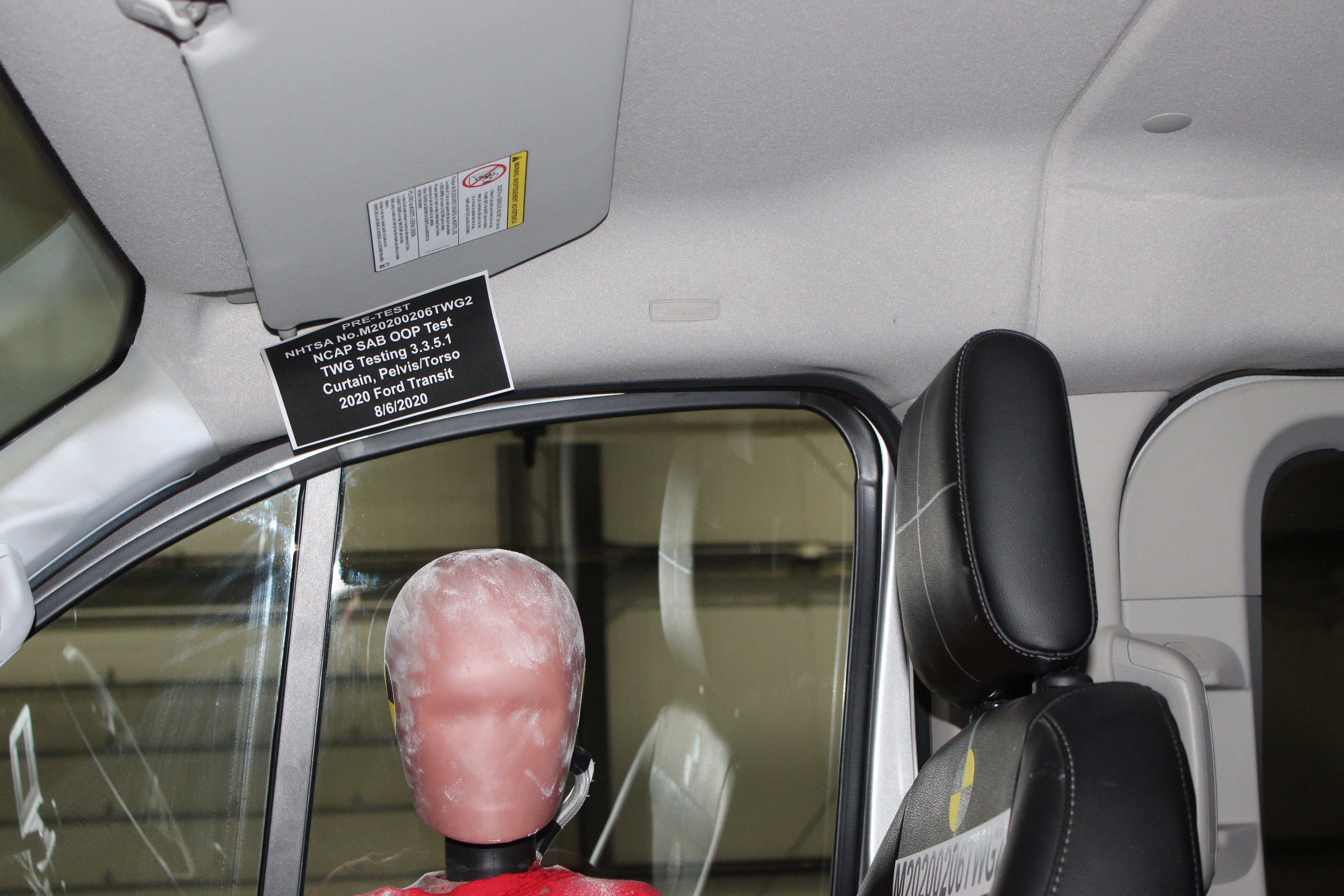 2020 FORD TRANSIT WAGON crash image 5