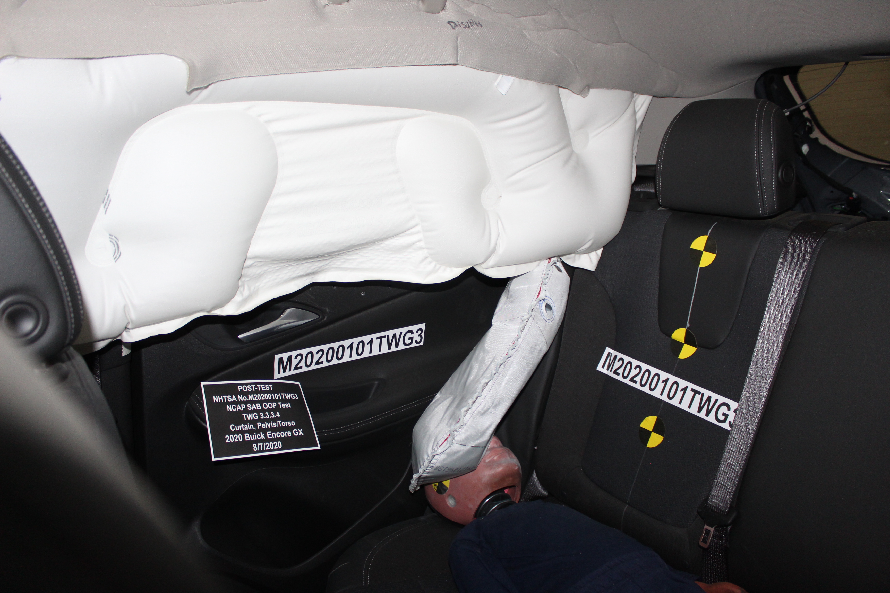 2002 BUICK ENCORE crash image 14