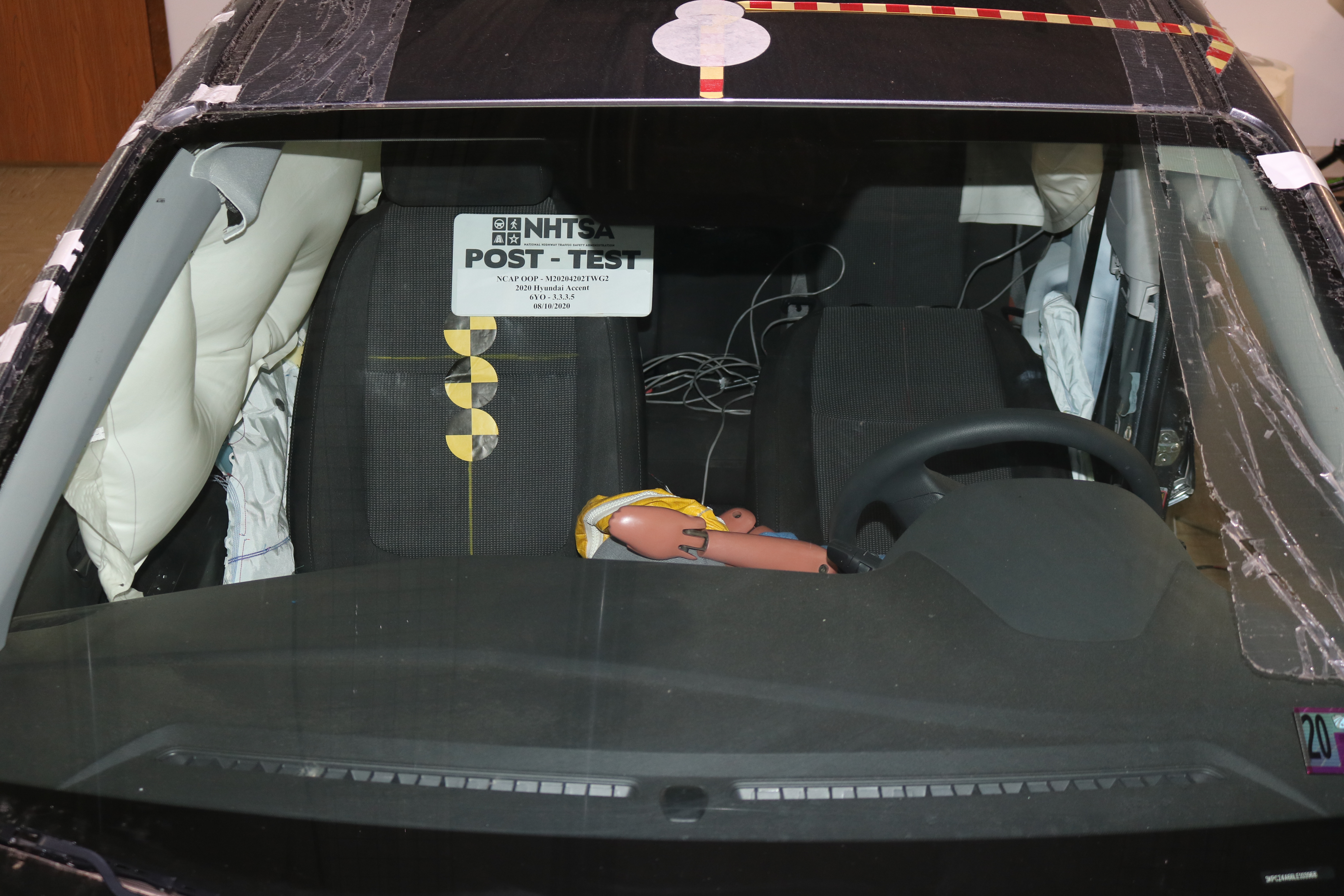 2020 HYUNDAI ACCENT crash image 14