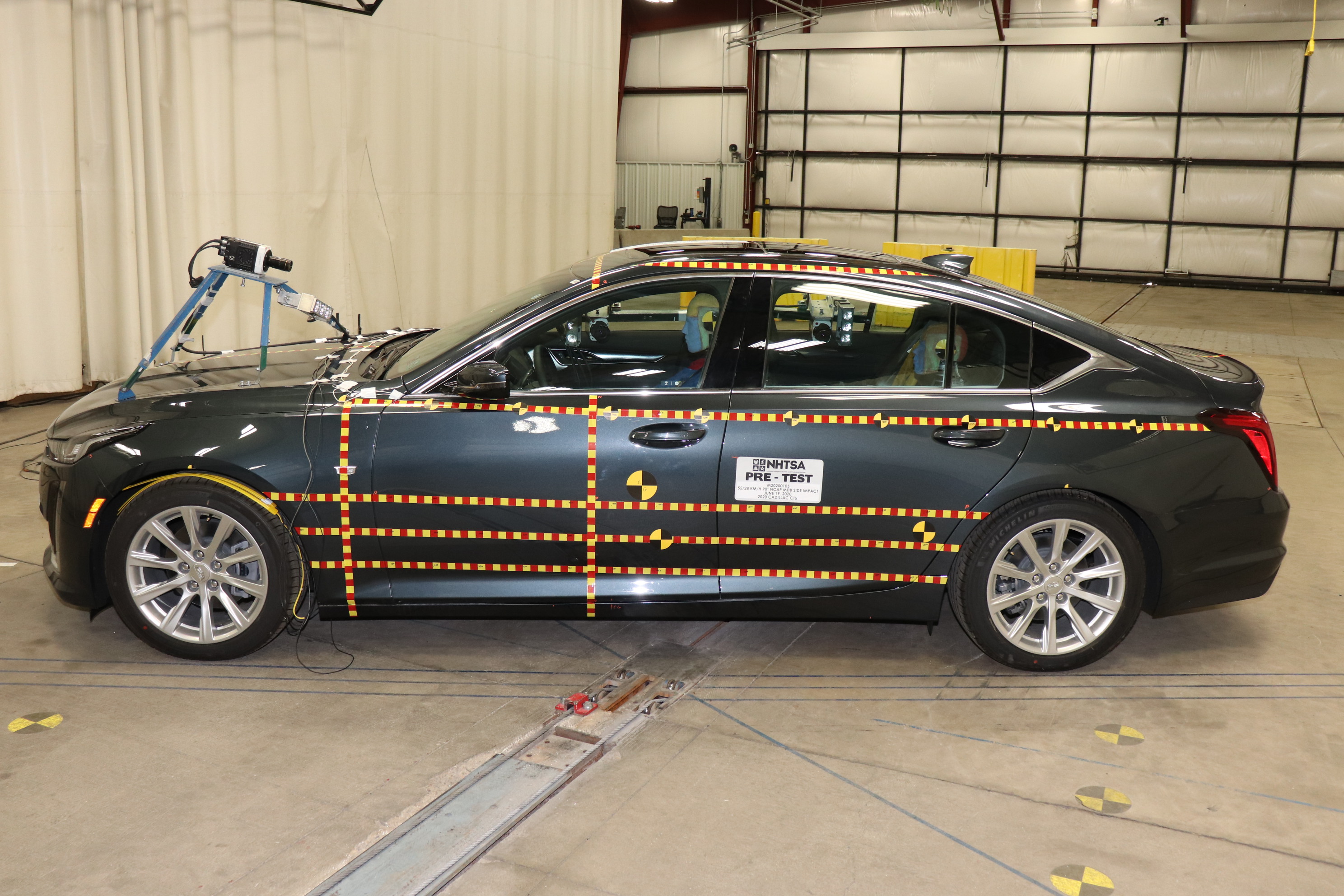 2020 CADILLAC CT5 crash image 3