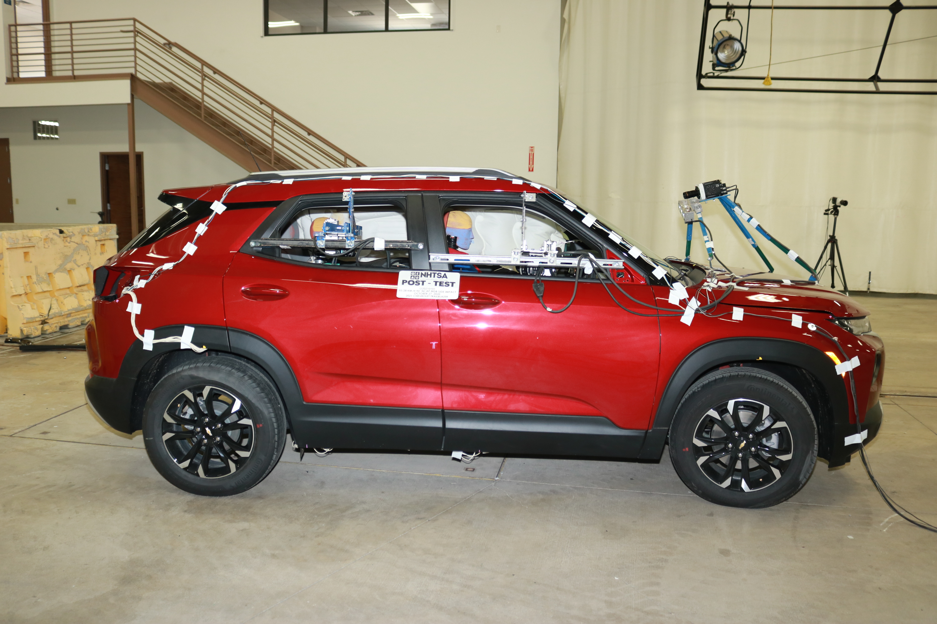 2021 CHEVROLET TRAILBLAZER crash image 14