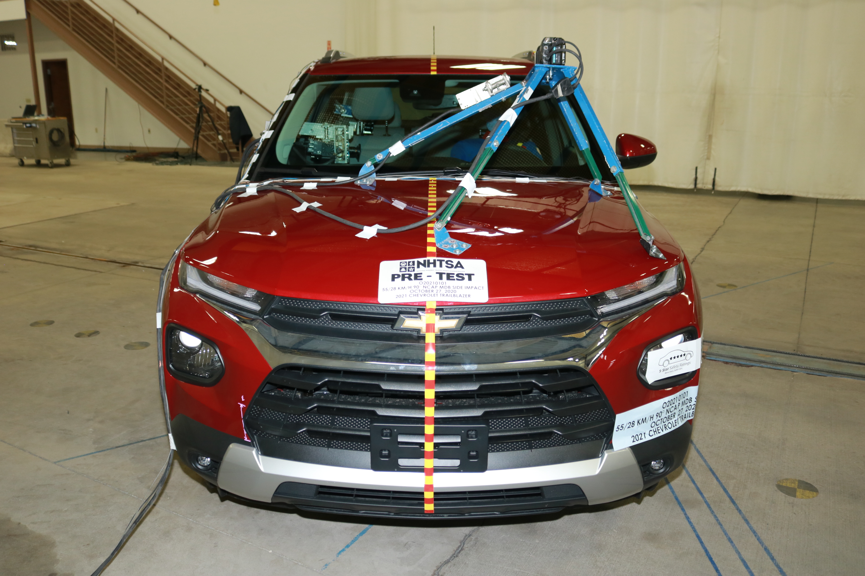2021 CHEVROLET TRAILBLAZER crash image 3