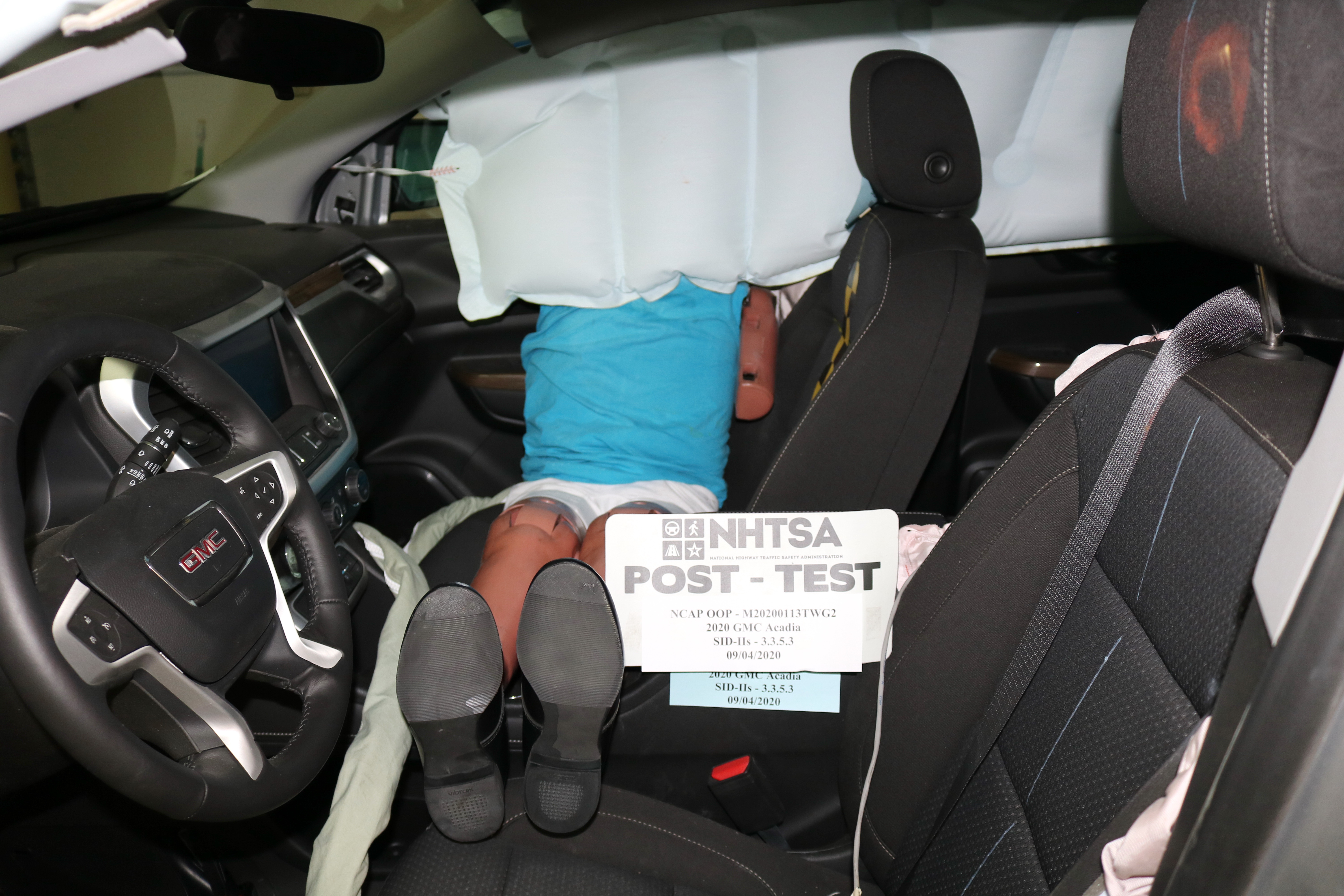2020 GMC ACADIA crash image 6
