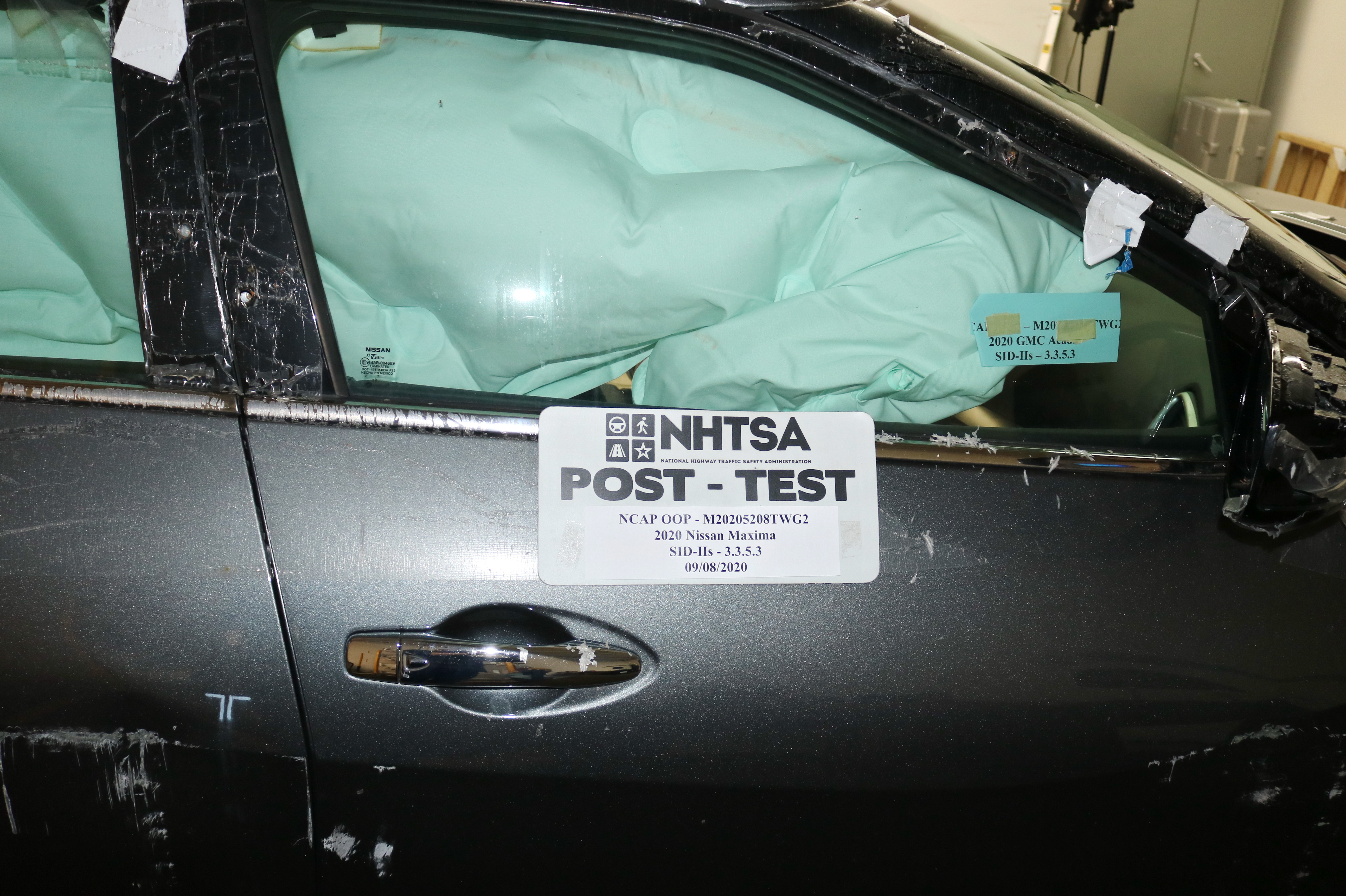 2020 NISSAN MAXIMA crash image 20