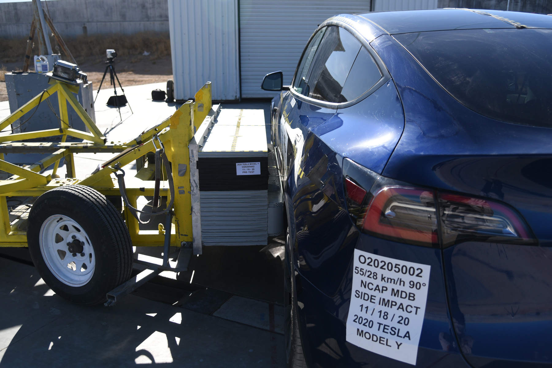 2020 TESLA MODEL Y crash image 18