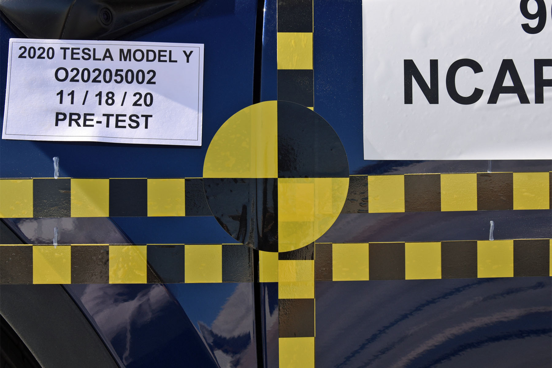 2020 TESLA MODEL Y crash image 19
