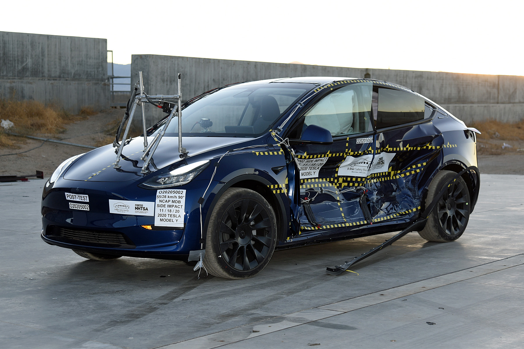 2020 TESLA MODEL Y crash image 6