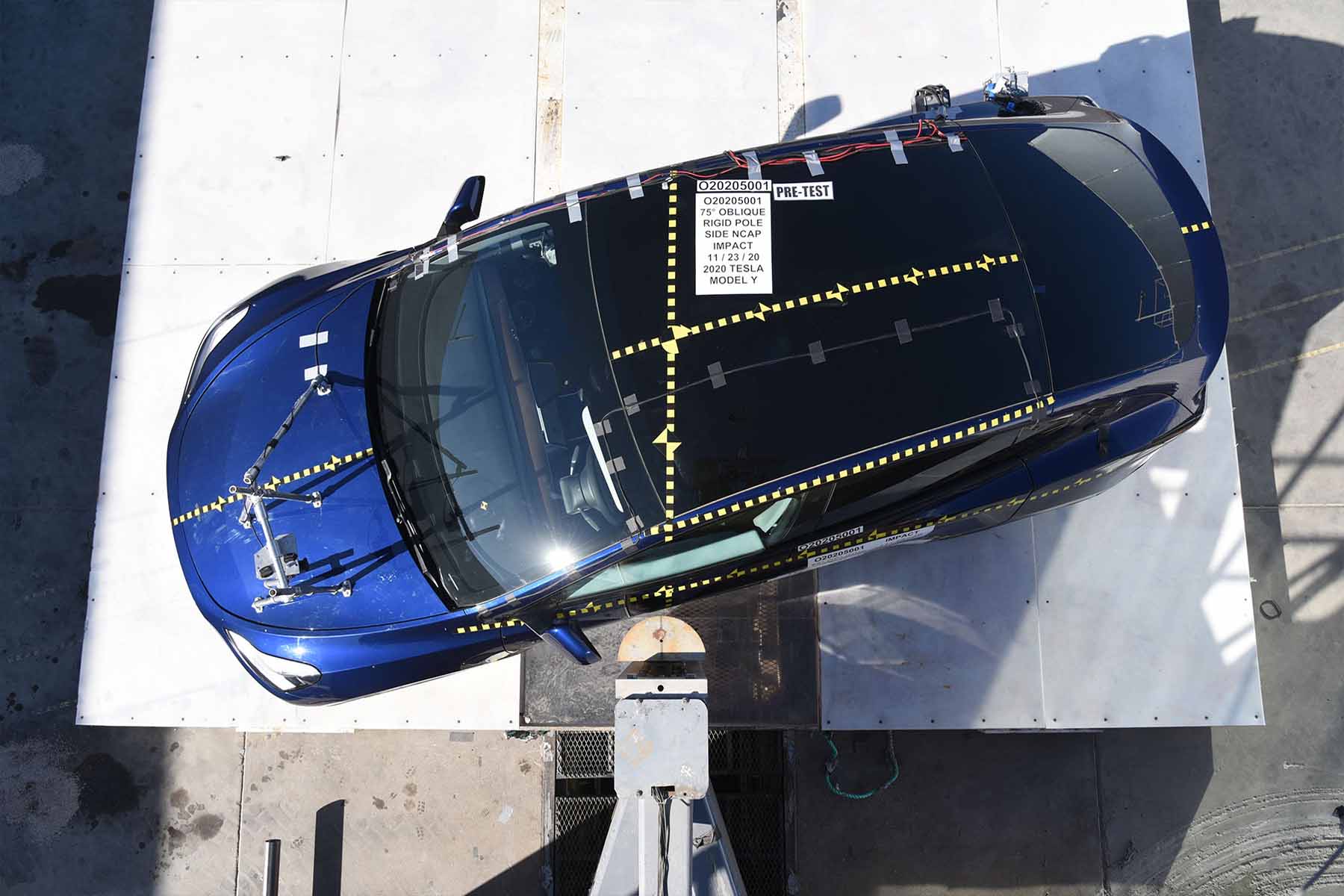 2020 TESLA MODEL Y crash image 15