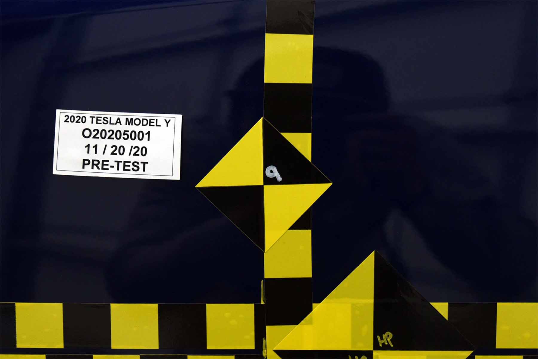 2020 TESLA MODEL Y crash image 19