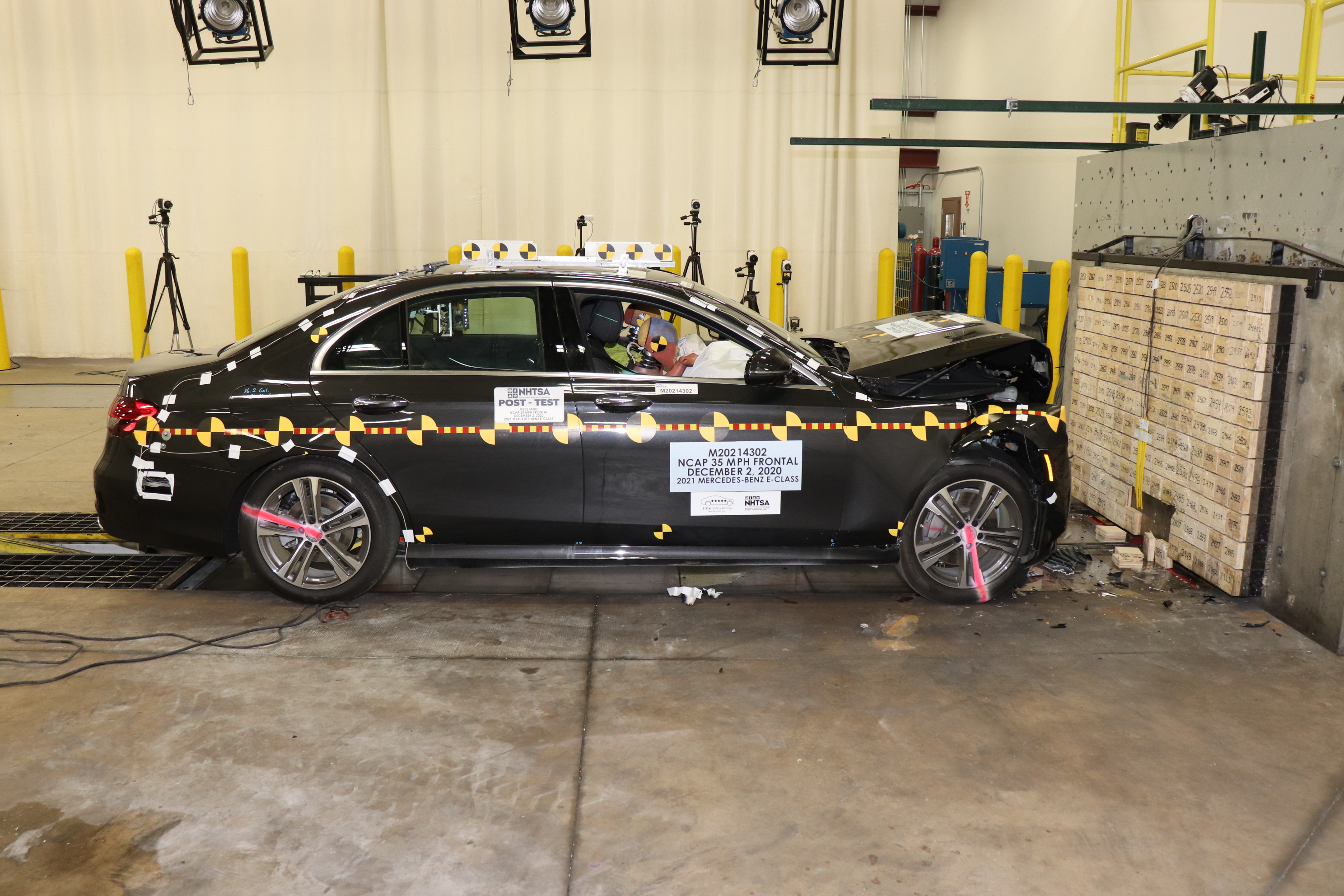 2021 MERCEDES E-CLASS crash image 13