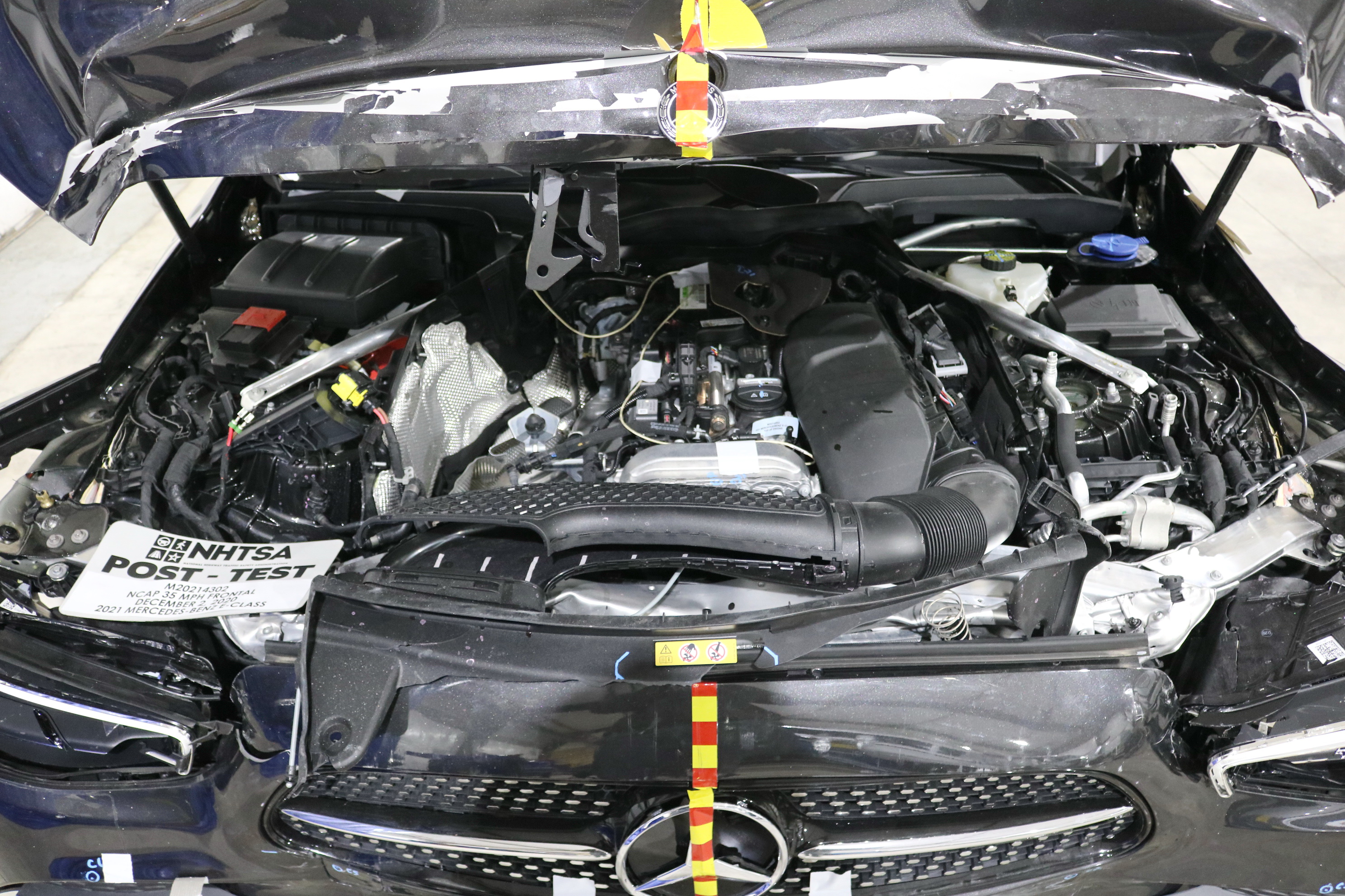 2021 MERCEDES E-CLASS crash image 21