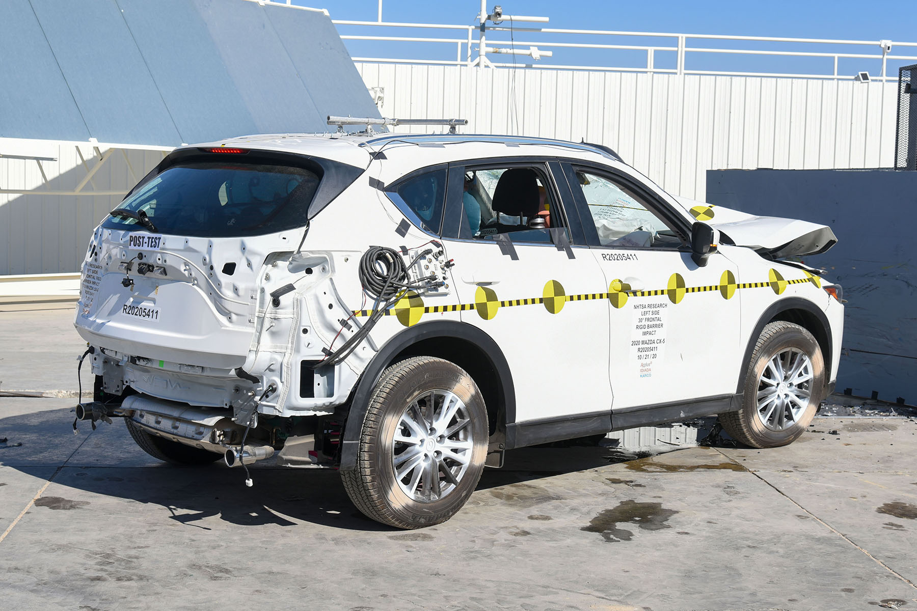2020 MAZDA CX-5 crash image 16