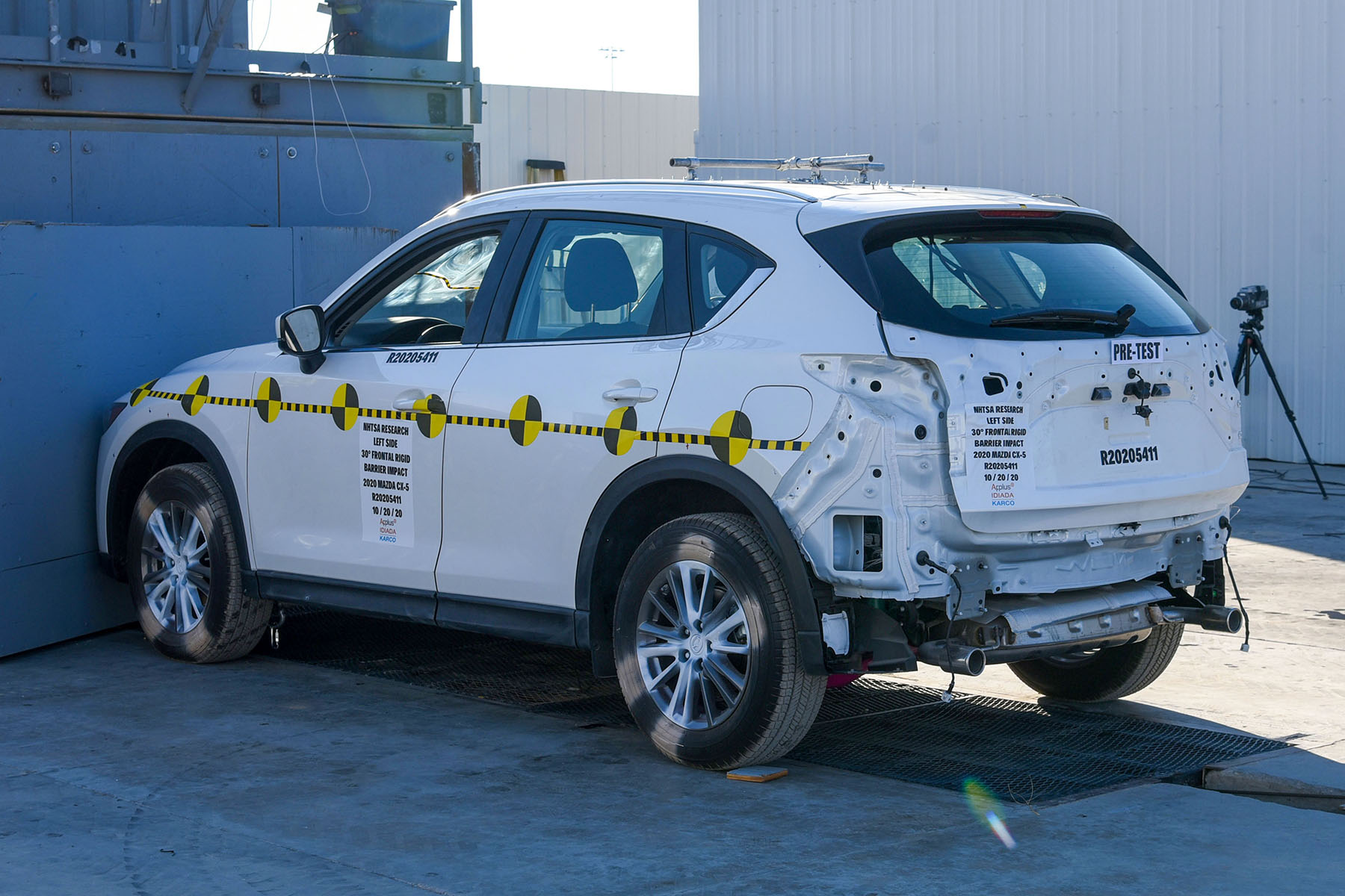 2020 MAZDA CX-5 crash image 19