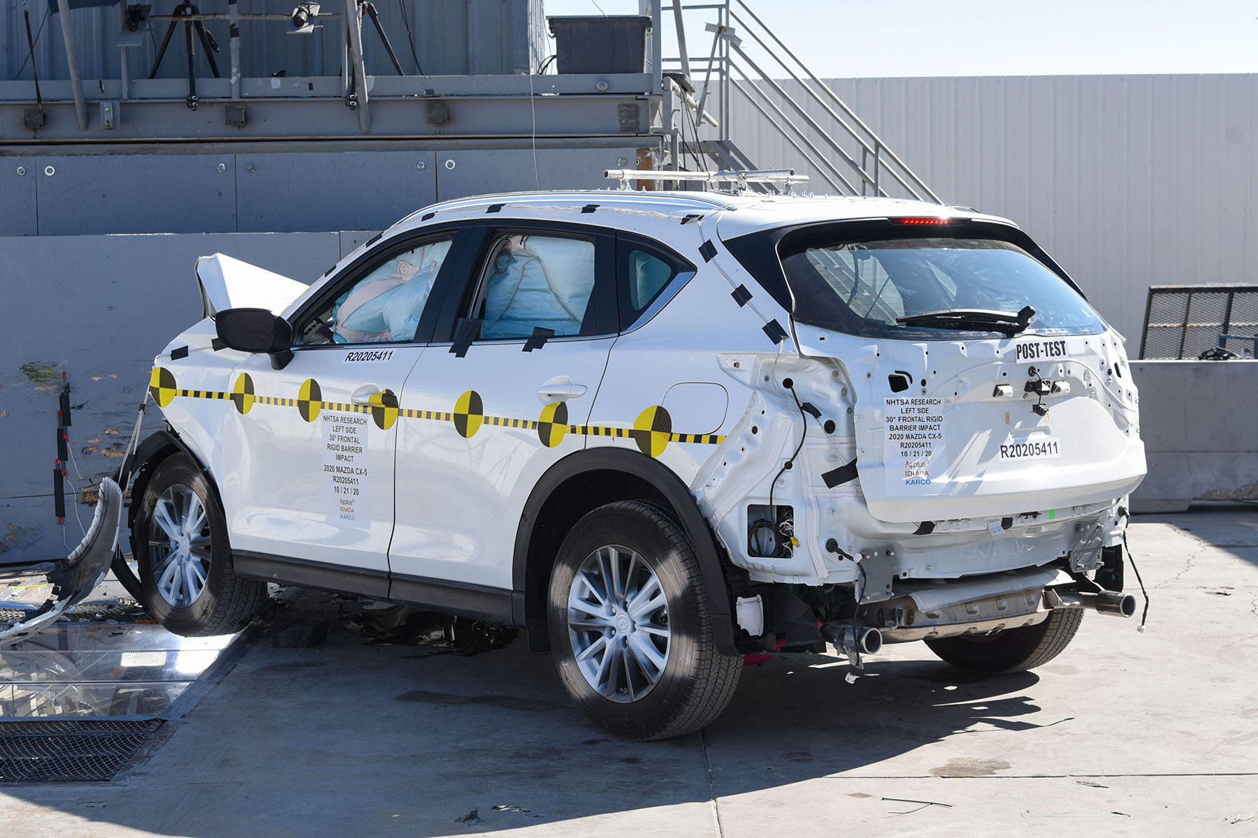 2020 MAZDA CX-5 crash image 20