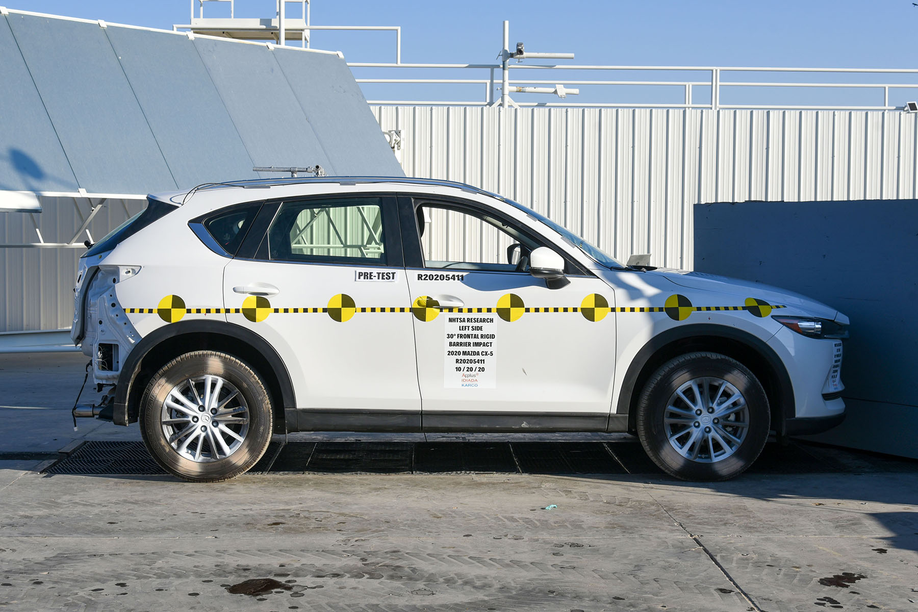 2020 MAZDA CX-5 crash image 9