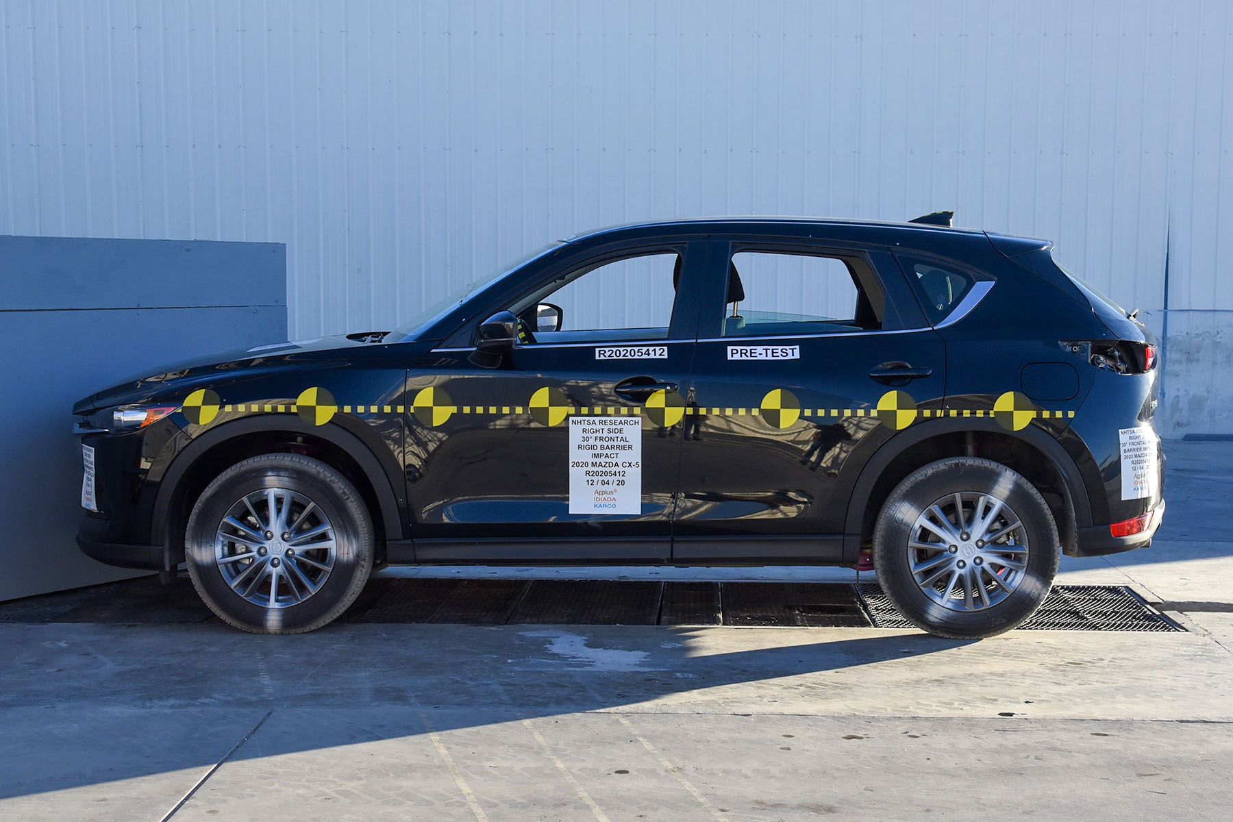 2020 MAZDA CX-5 crash image 6