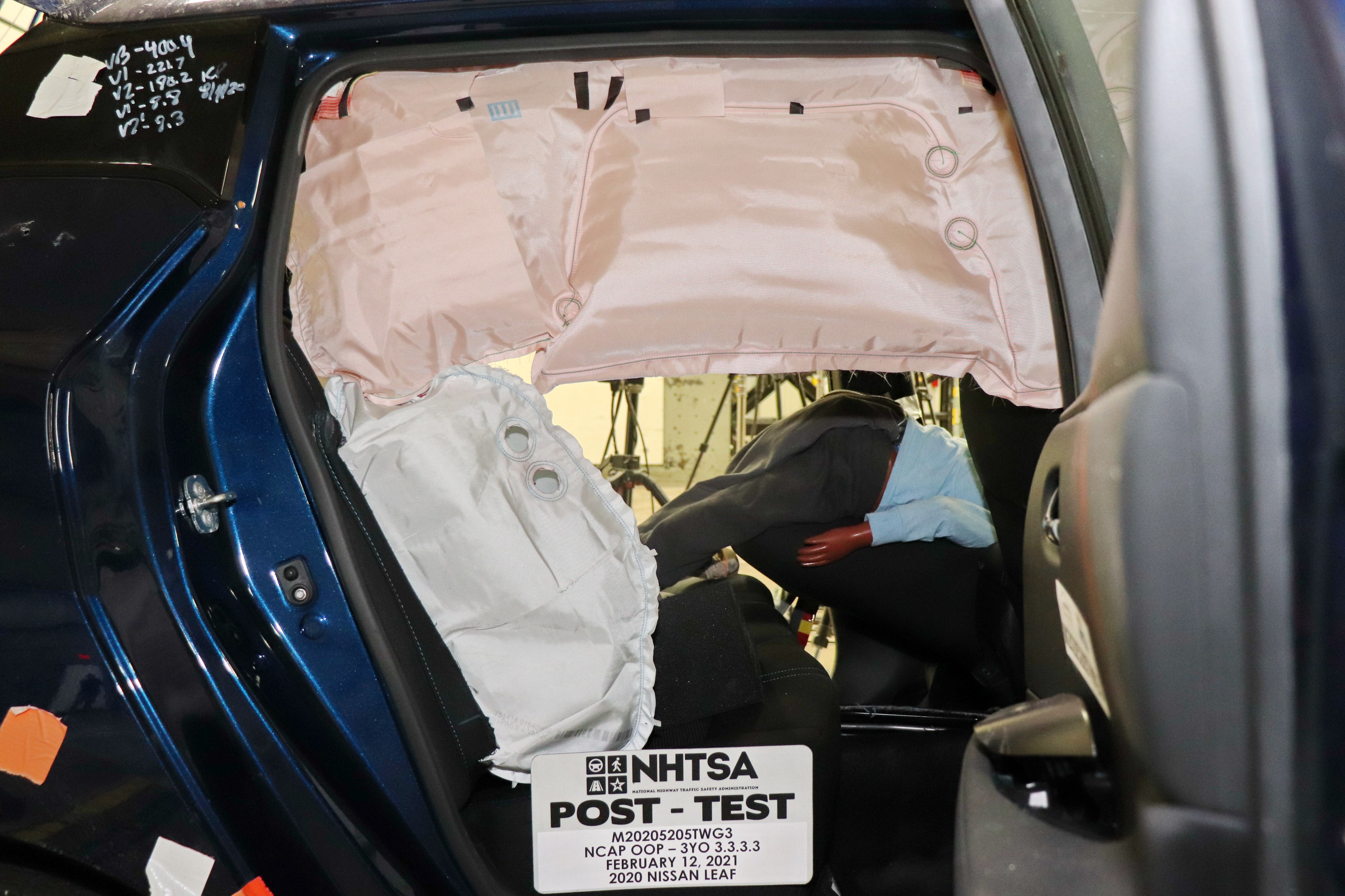 2020 NISSAN LEAF crash image 21