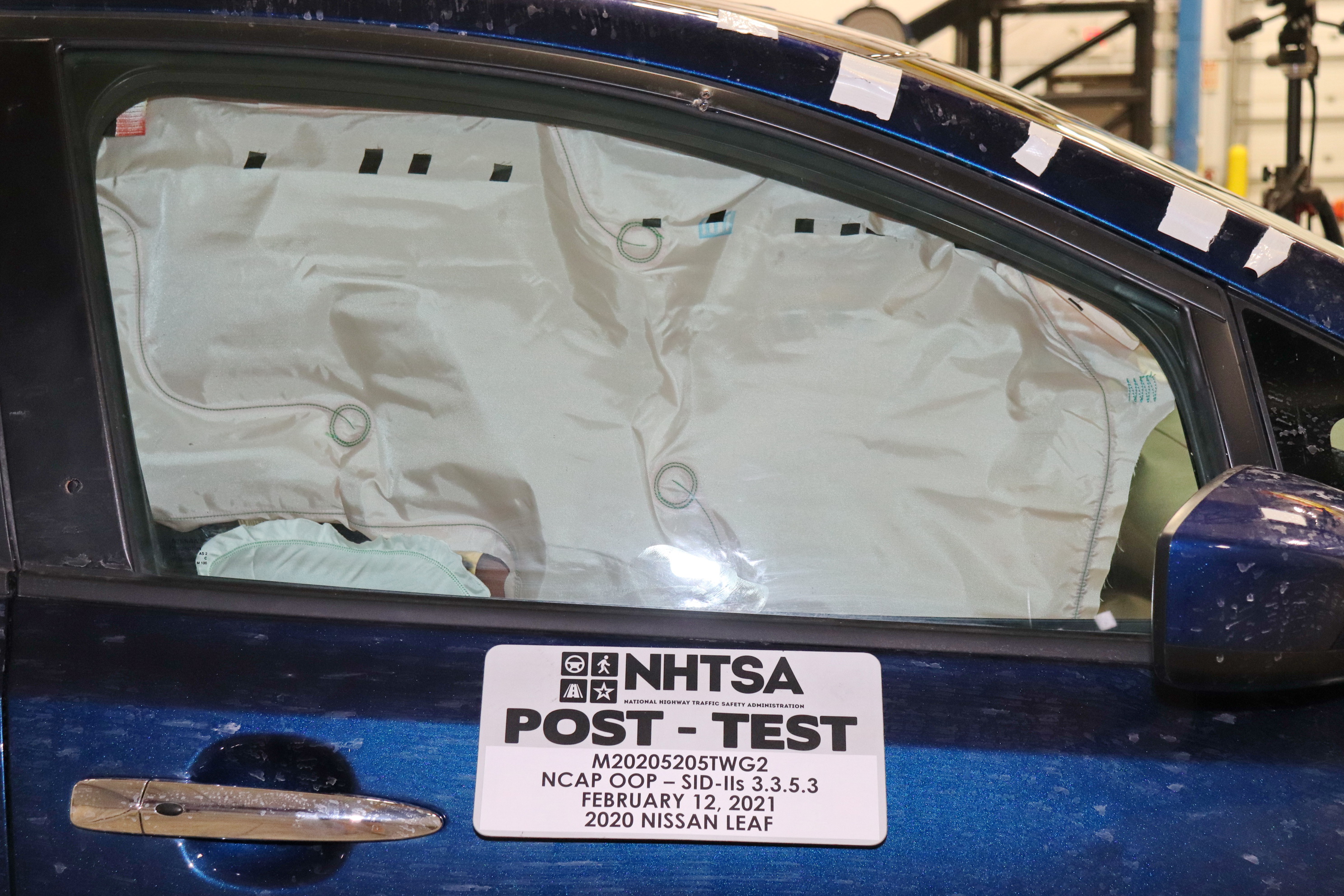 2020 NISSAN LEAF crash image 20