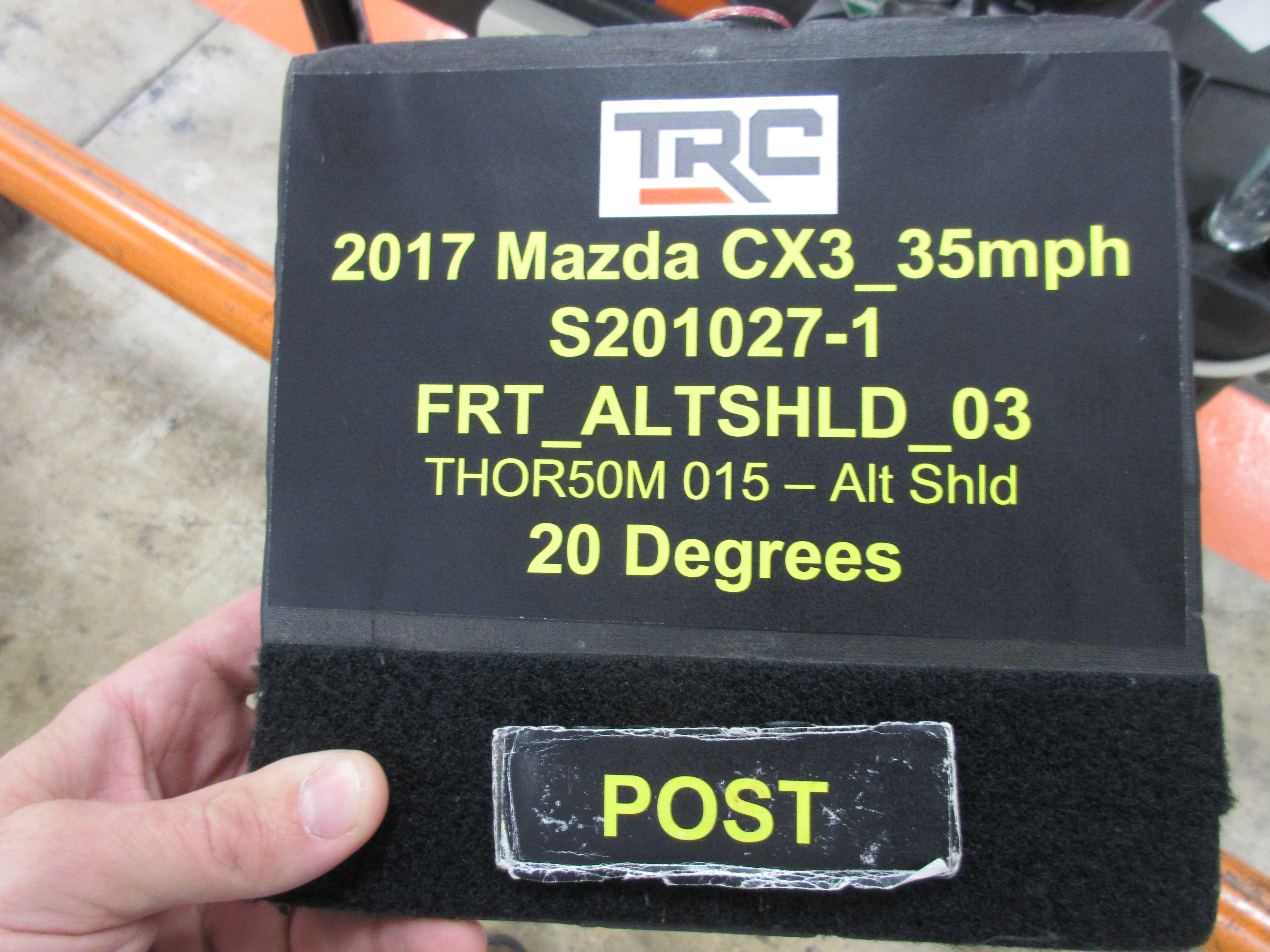2017 MAZDA CX-3 crash-test photo