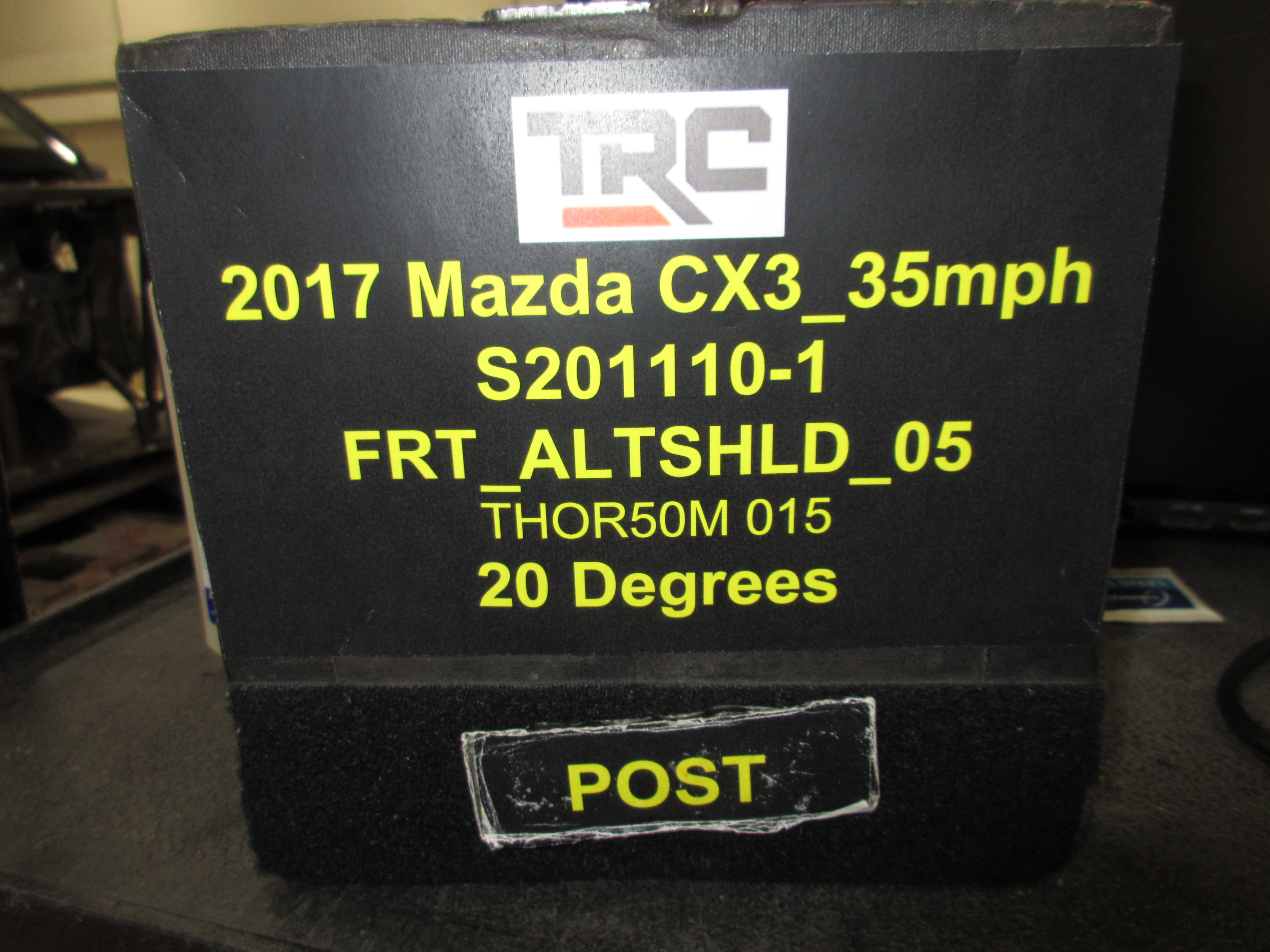 2017 MAZDA CX-3 crash-test photo