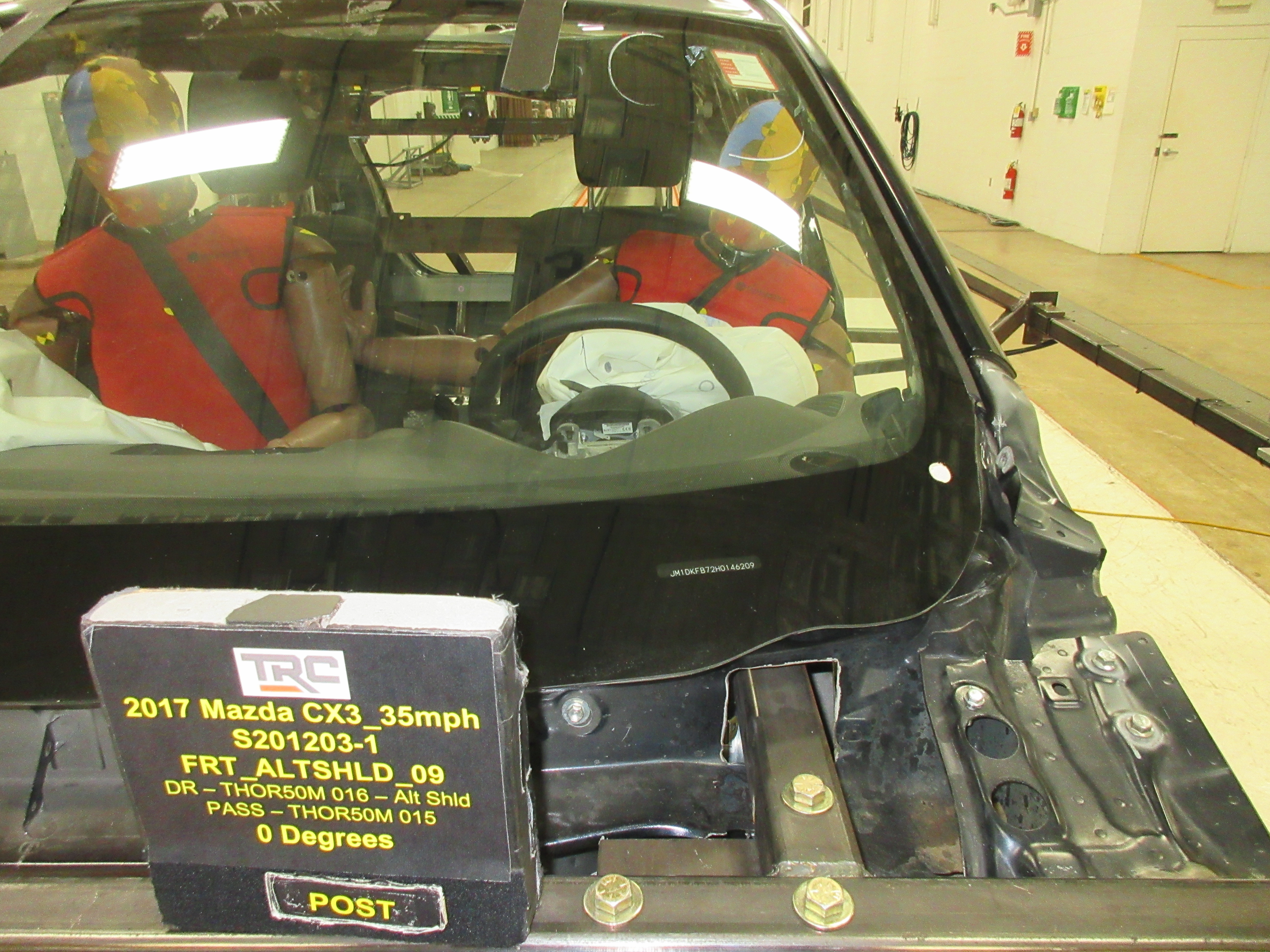 2017 MAZDA CX-3 crash image 22
