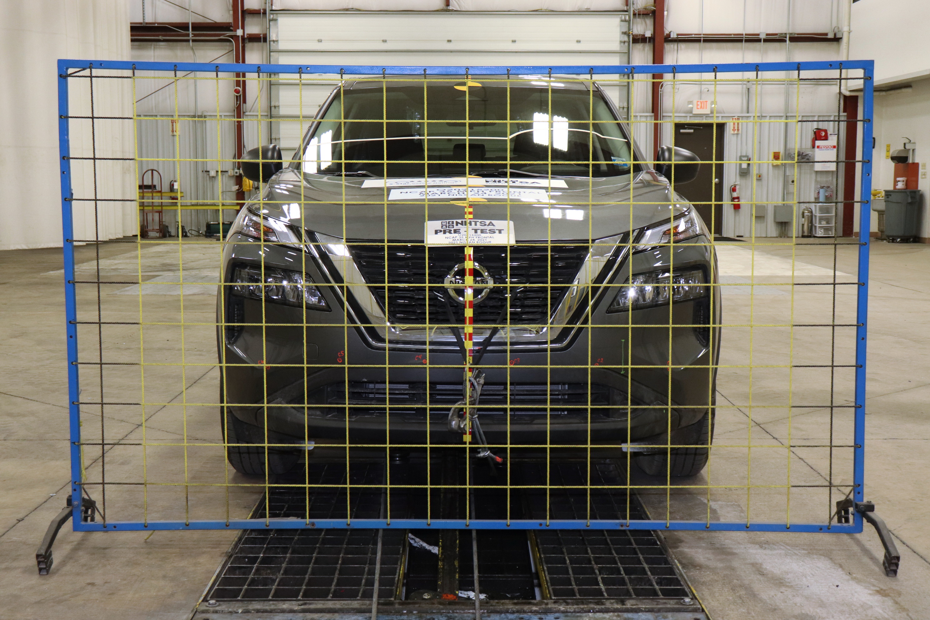 2021 NISSAN ROGUE crash image