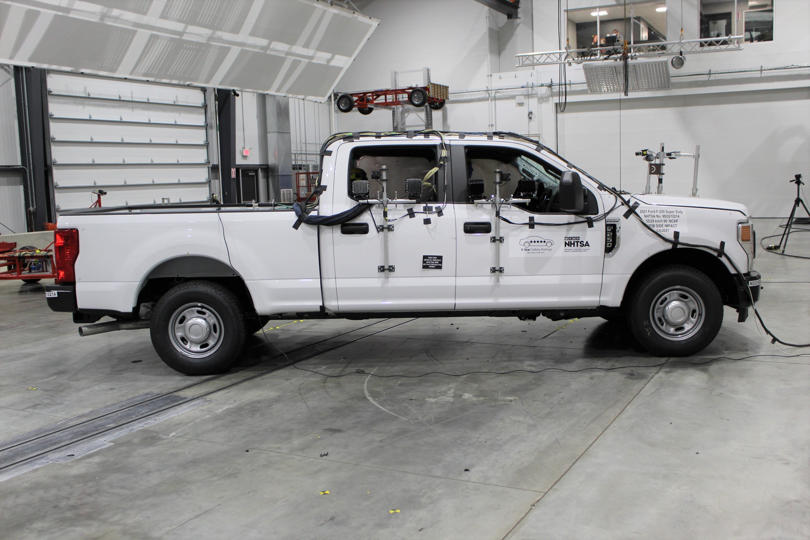 2021 FORD F250 CREW CAB crash image 14