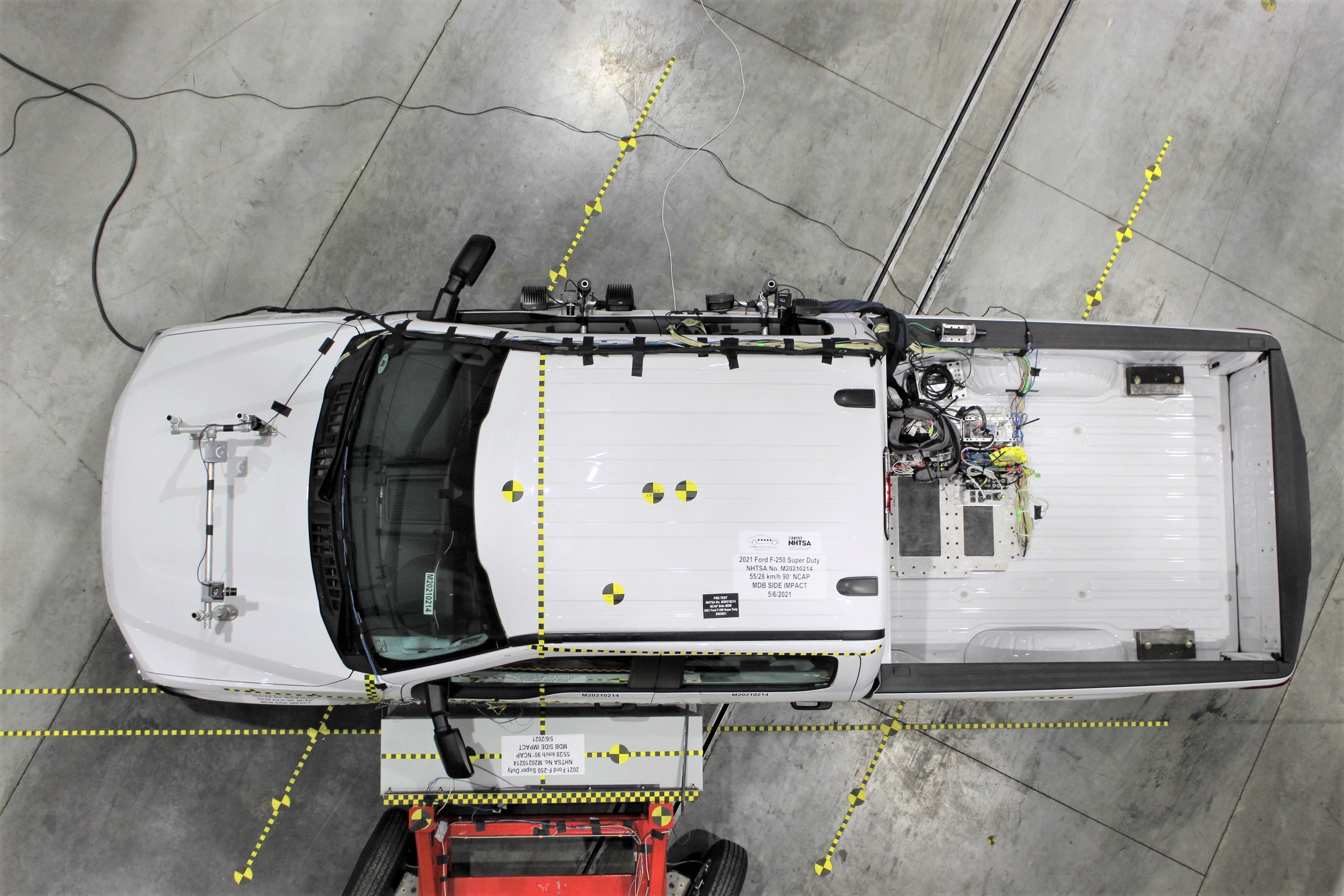 2021 FORD F250 CREW CAB crash image 15
