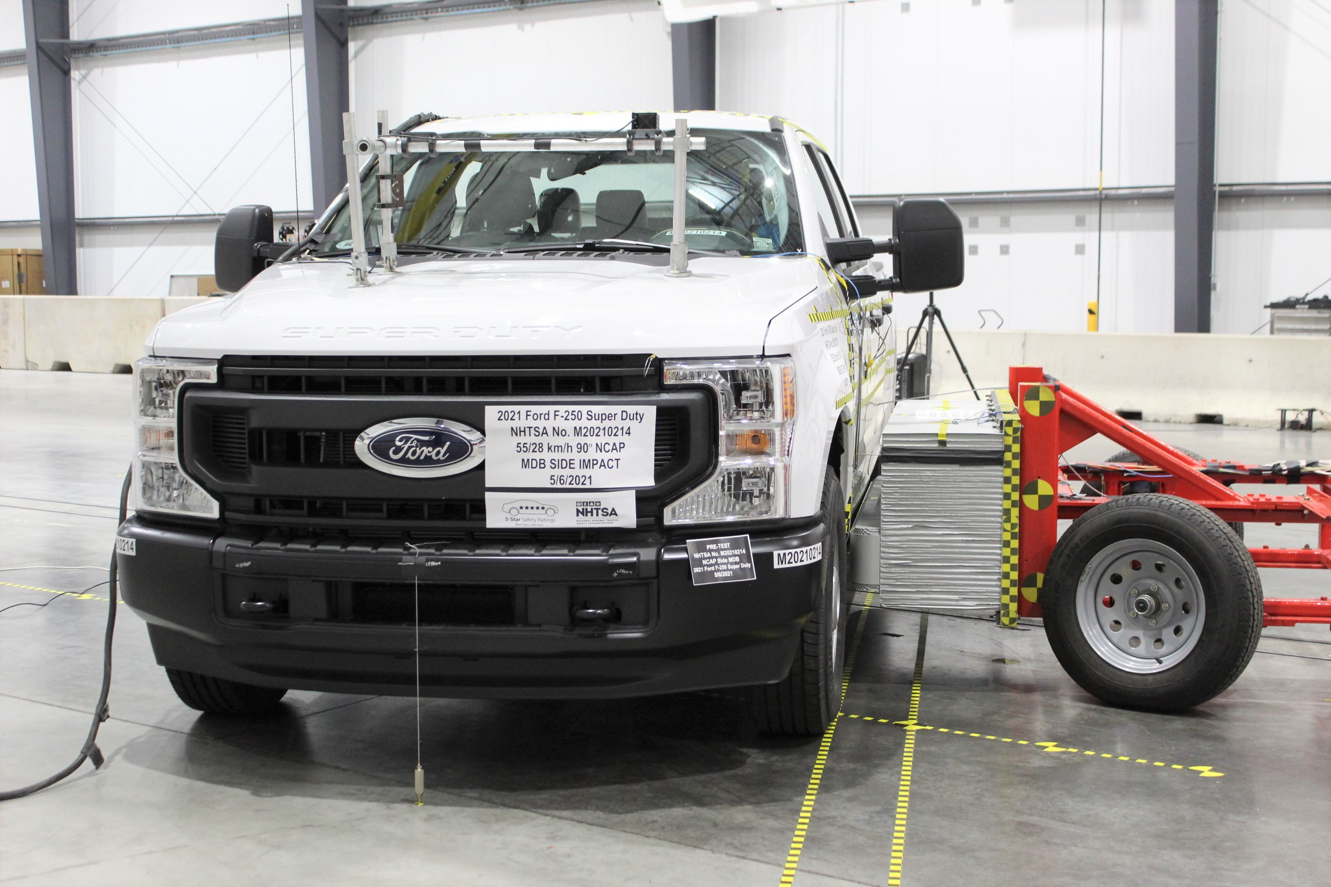 2021 FORD F250 CREW CAB crash image 17