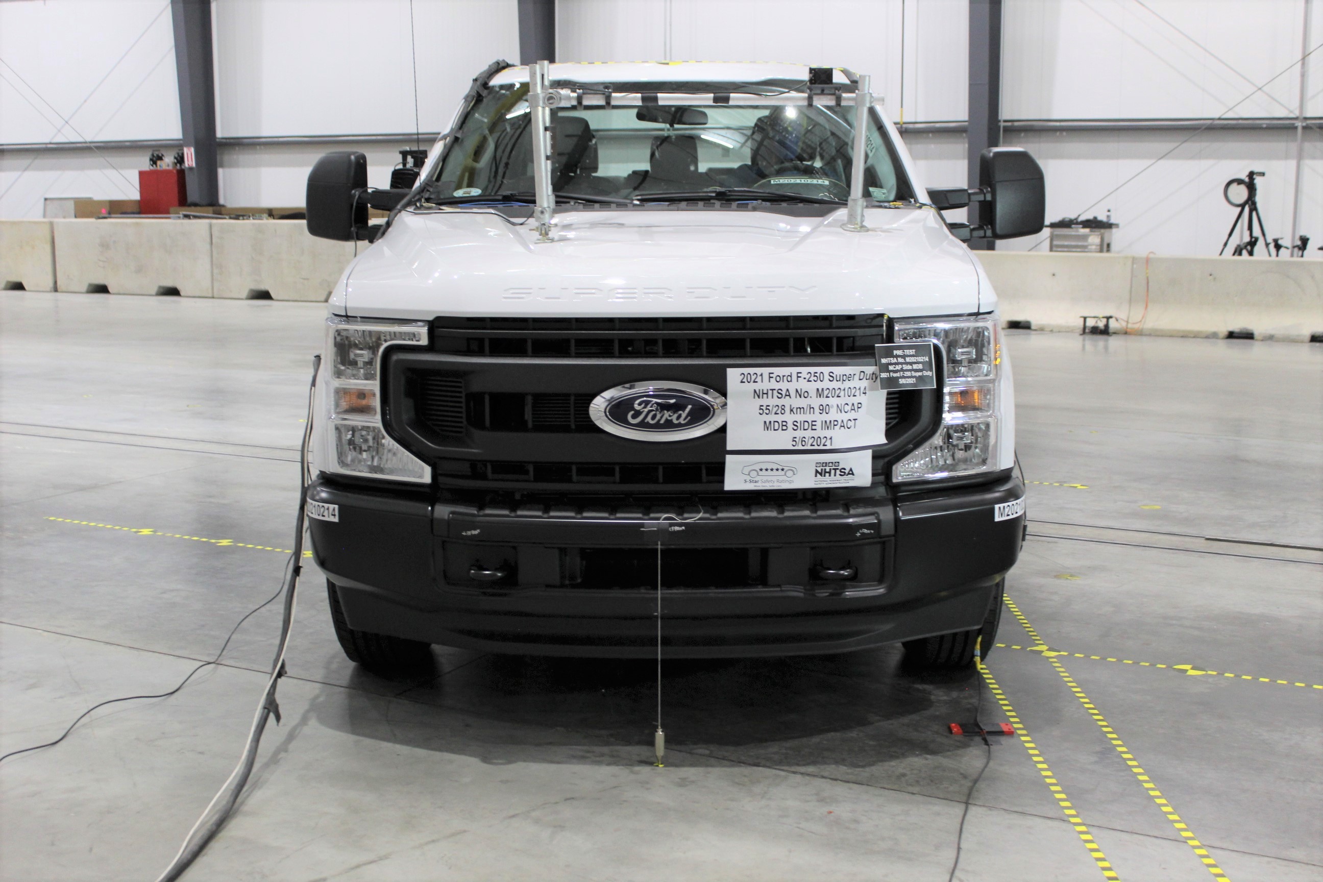 2021 FORD F250 CREW CAB crash image 3