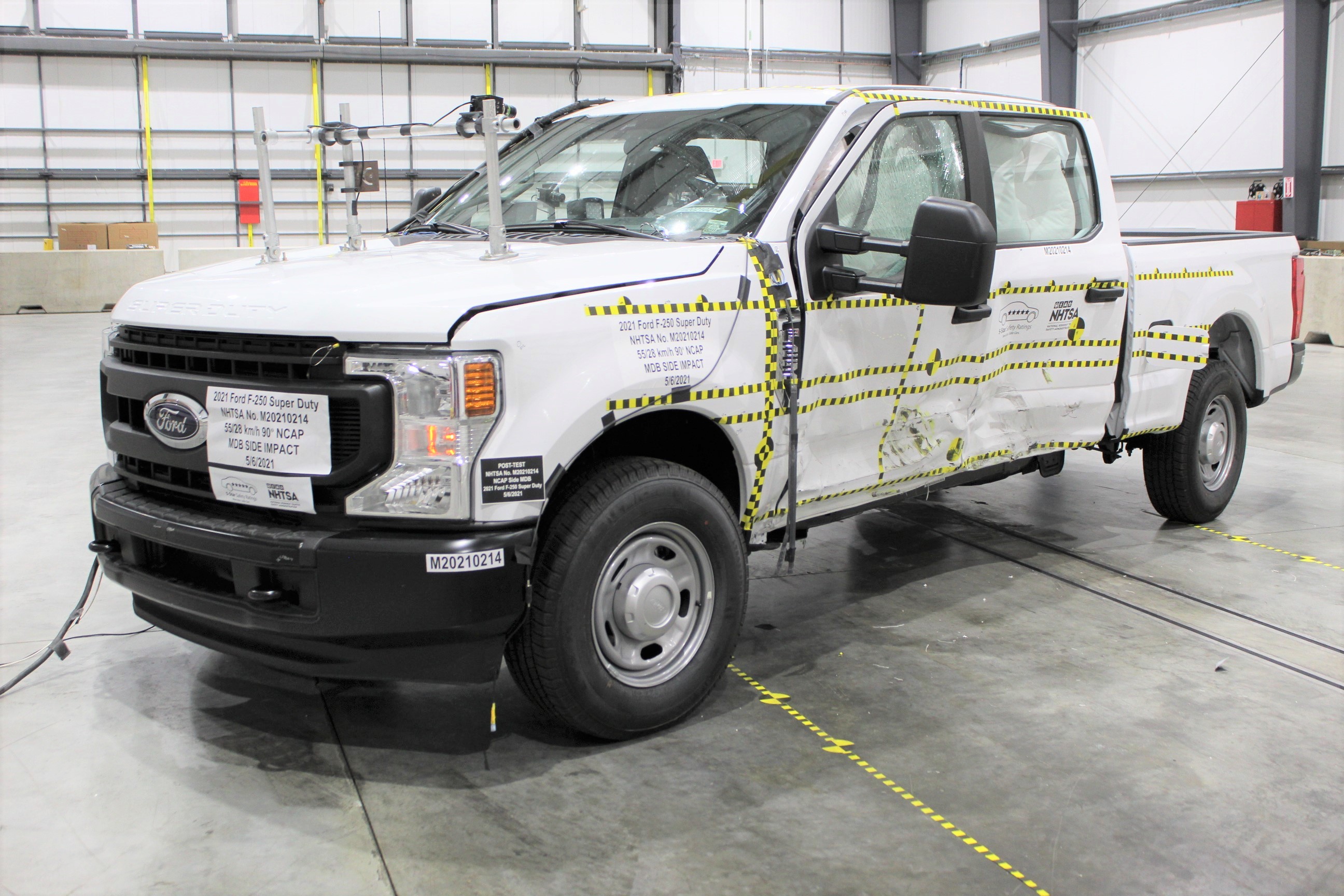 2021 FORD F250 CREW CAB crash image 6